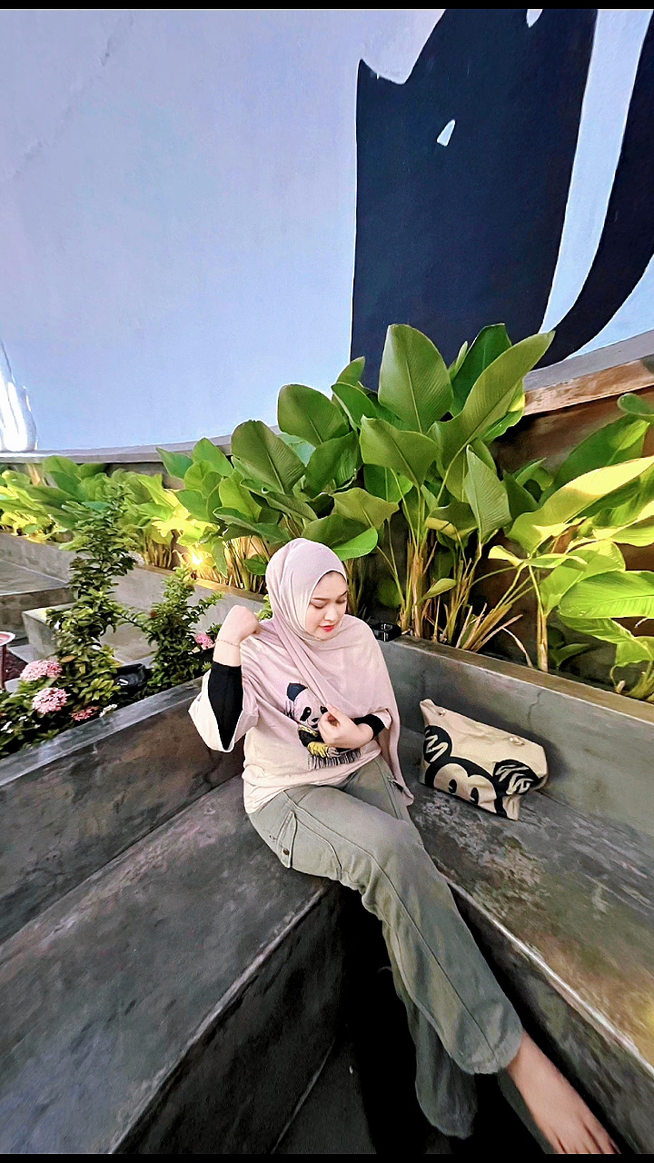 @EMBUN PAGI 💧💧