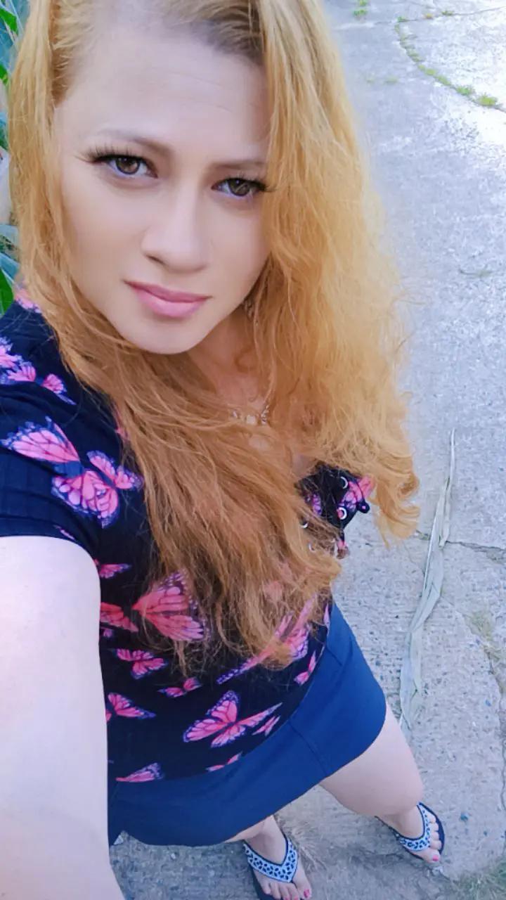 @@maylin🦊🦊🦊💯❤️🤍 🥂🍾⚓🎄⛪💃