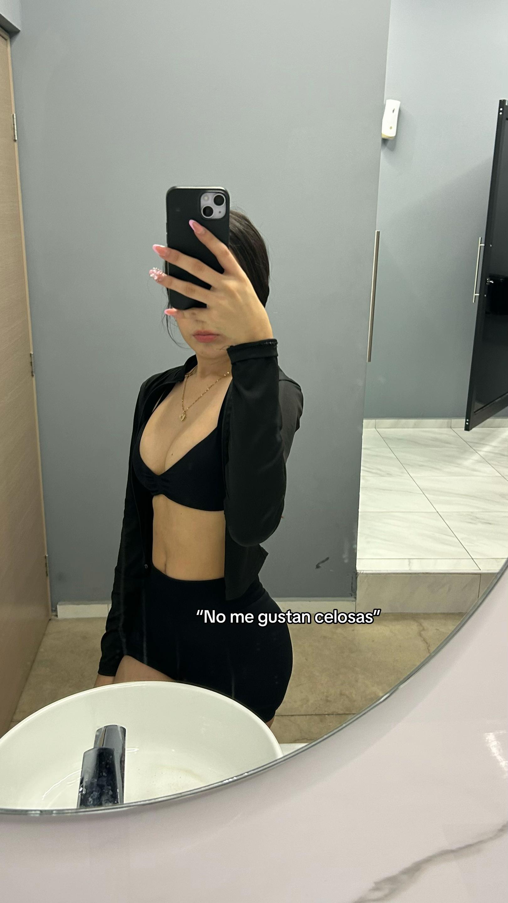 @𝒫𝒶𝓊𝓁𝒶