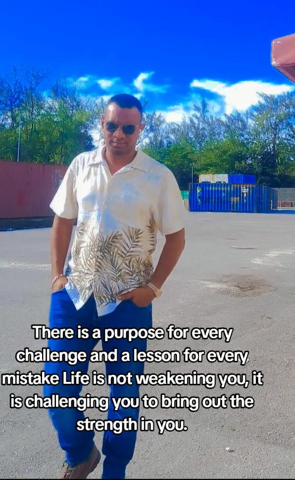 @montez