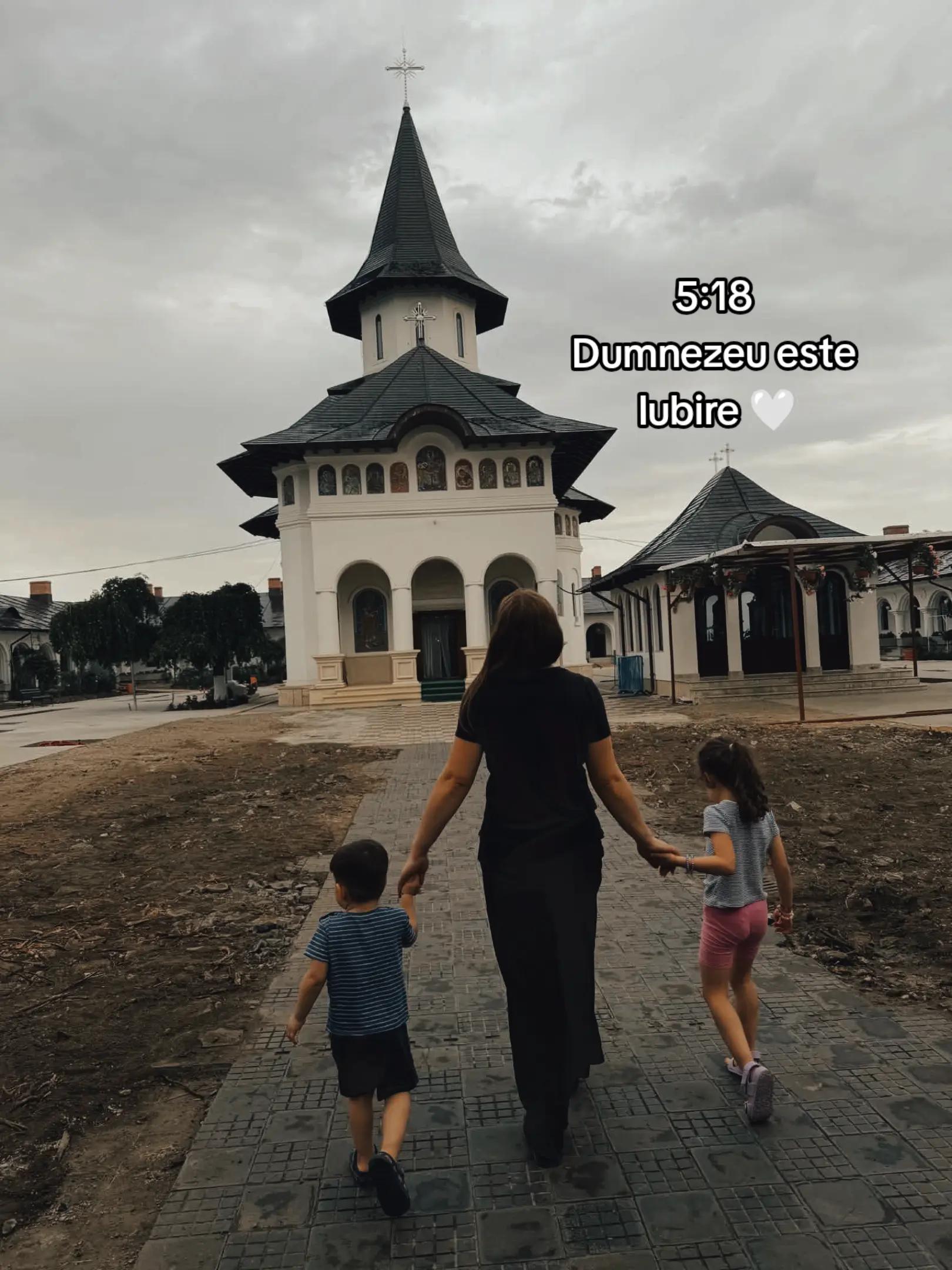 @ɐuılɐʇɐɔ🙃