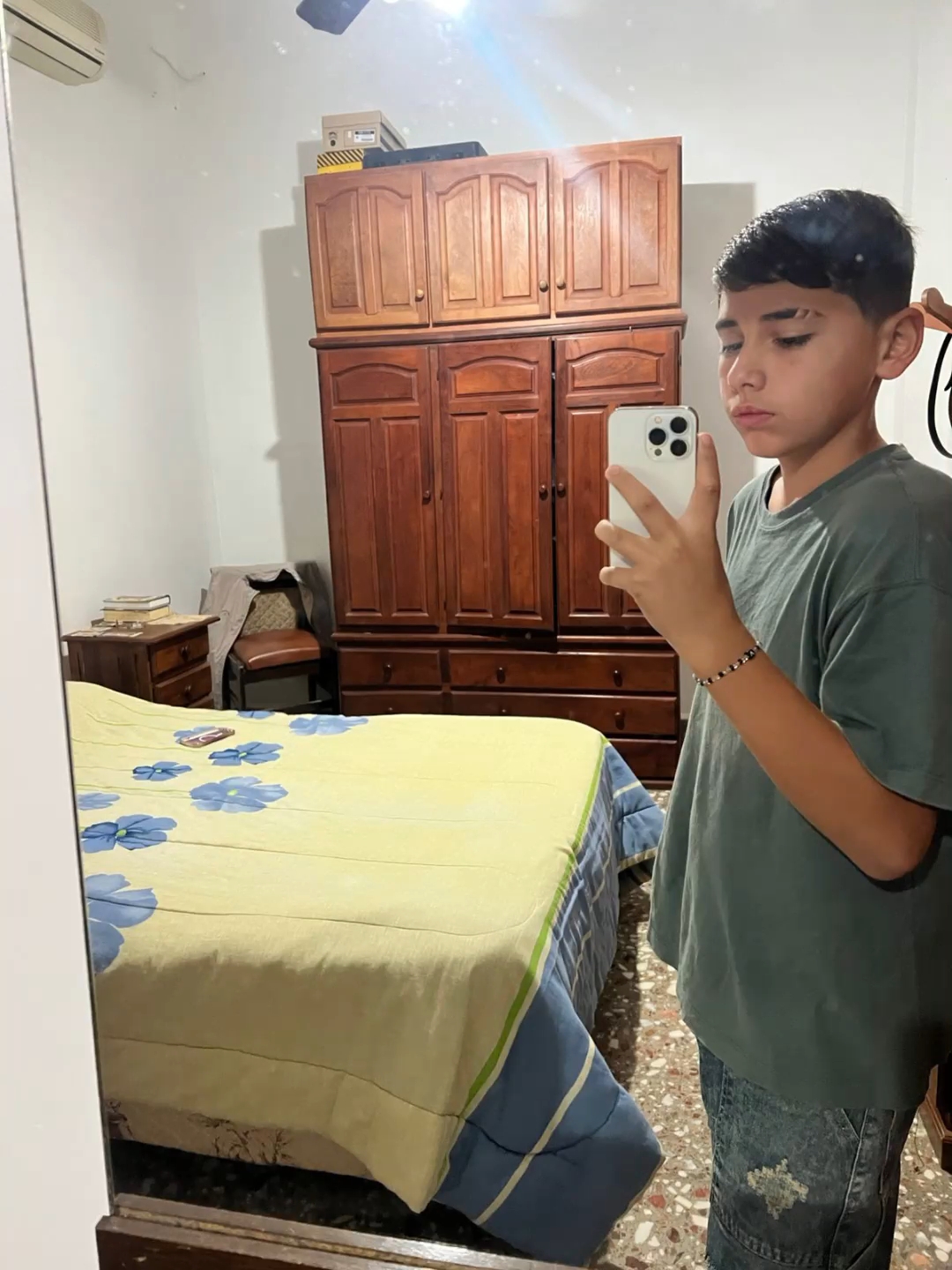 @valennALV__😶🌫️🤏😮💨