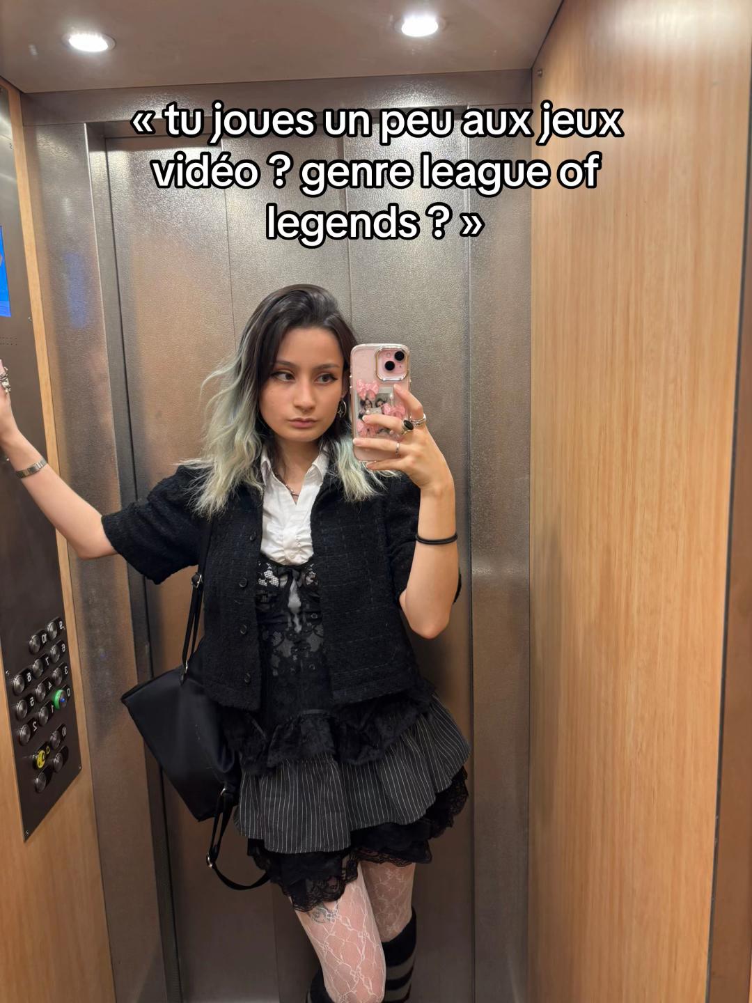 @twitch : princessevampy 🎀