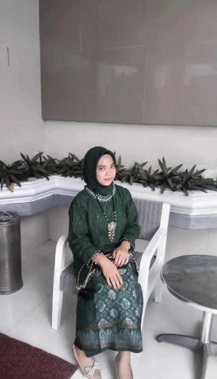 @isbel