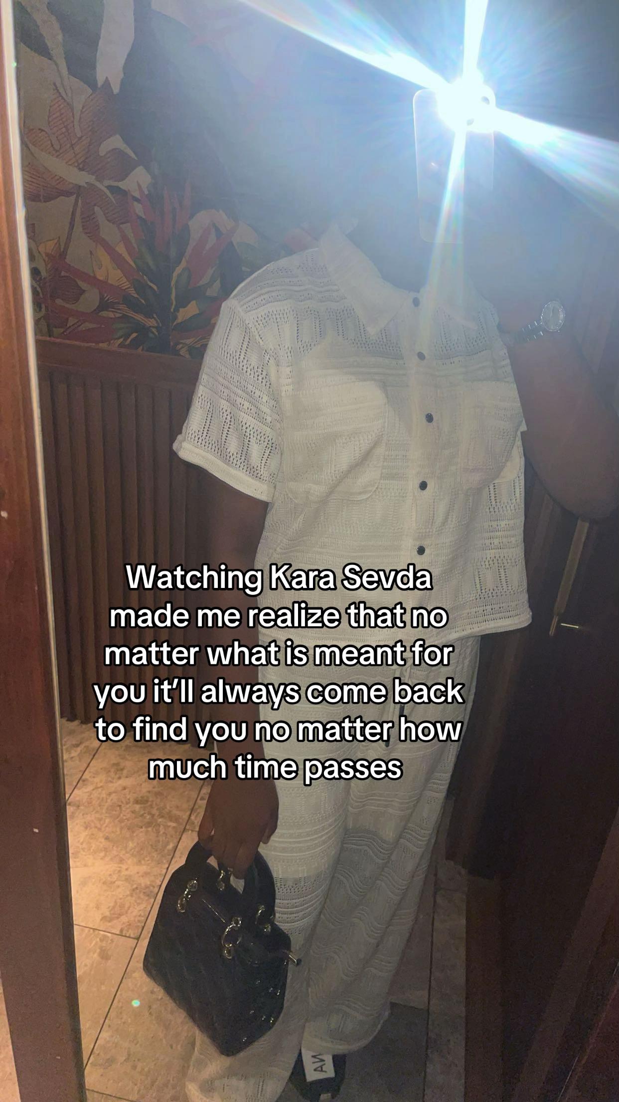 @𝐀 𝐋 𝐄 𝐒 𝐒 𝐈 𝐀 🤍