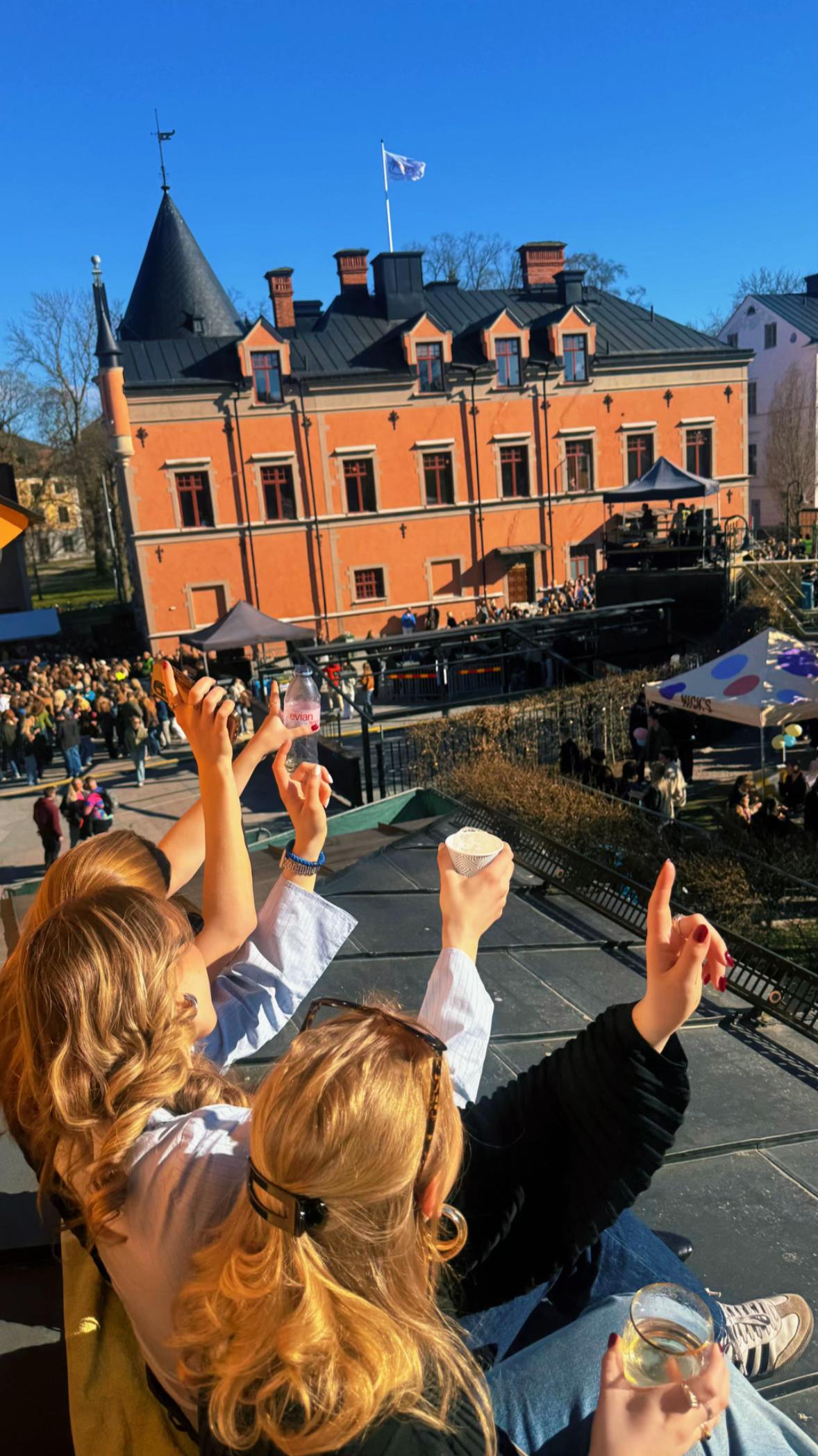 @Lova Str&ouml;mberg