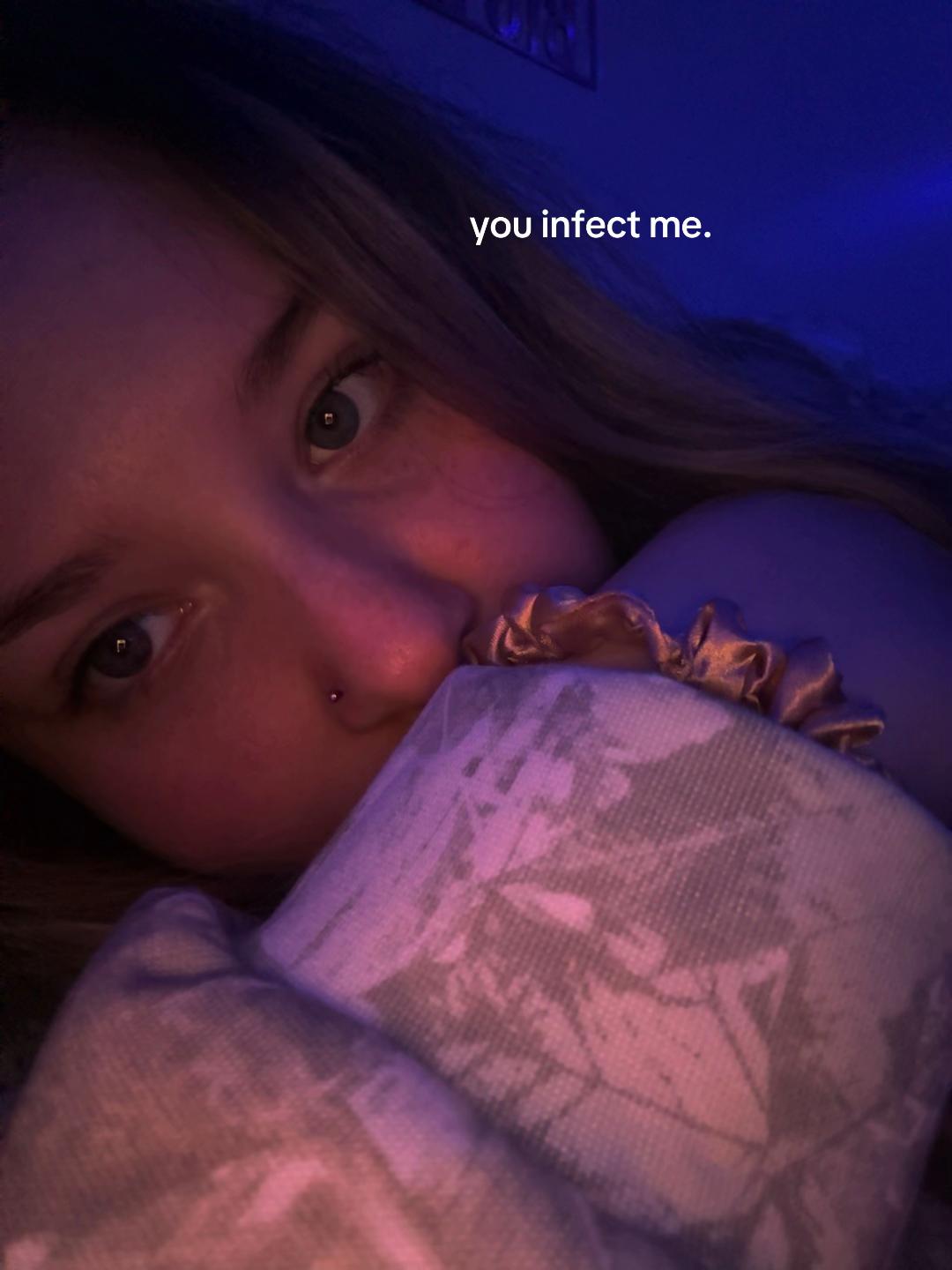 @🖤