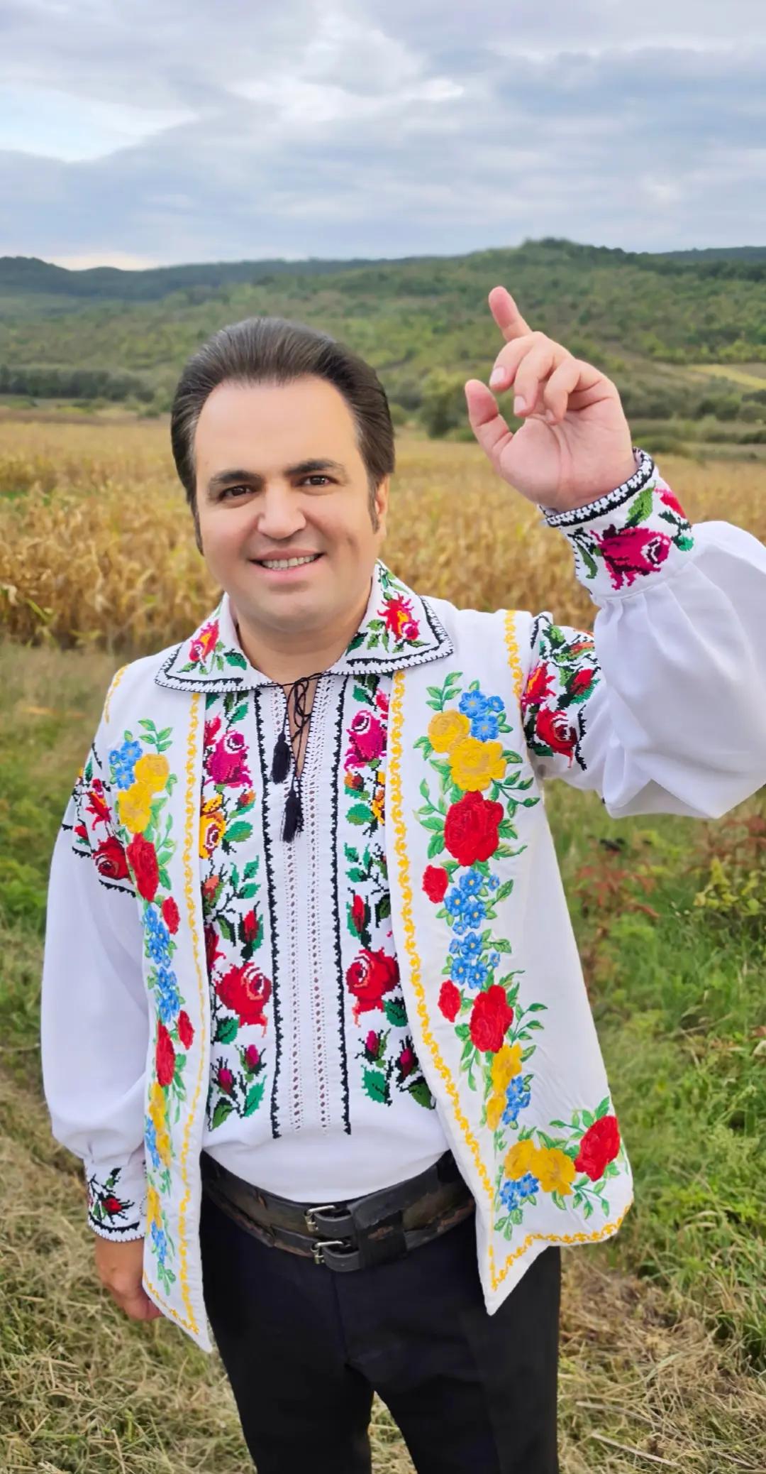 @Igor Cuciuc Artist 0692 42 178