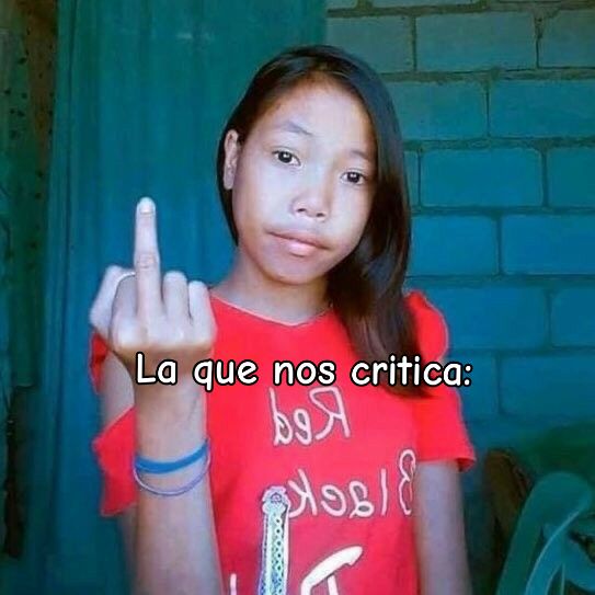 @Chaeyoung guaraní 💛🖤💛