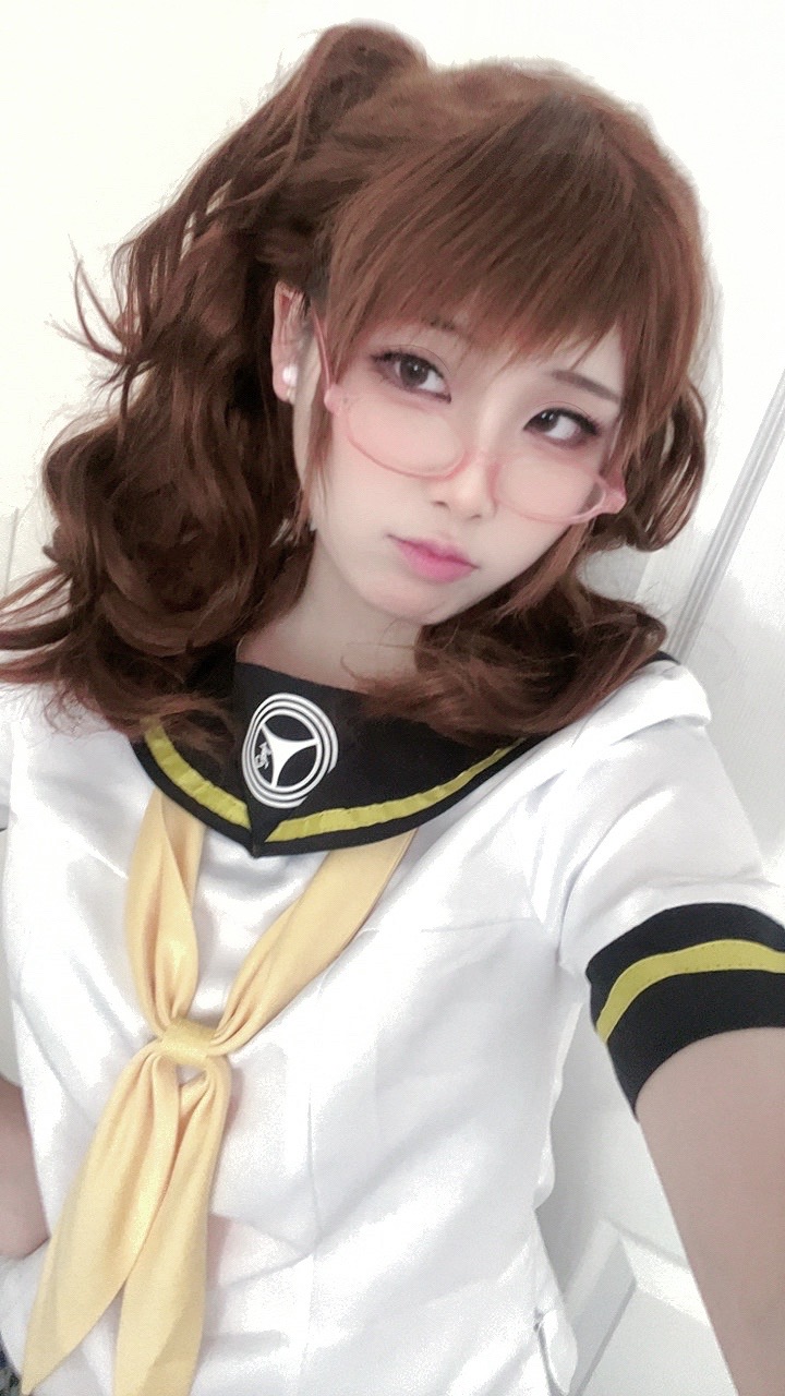 @猫屋敷綾乃