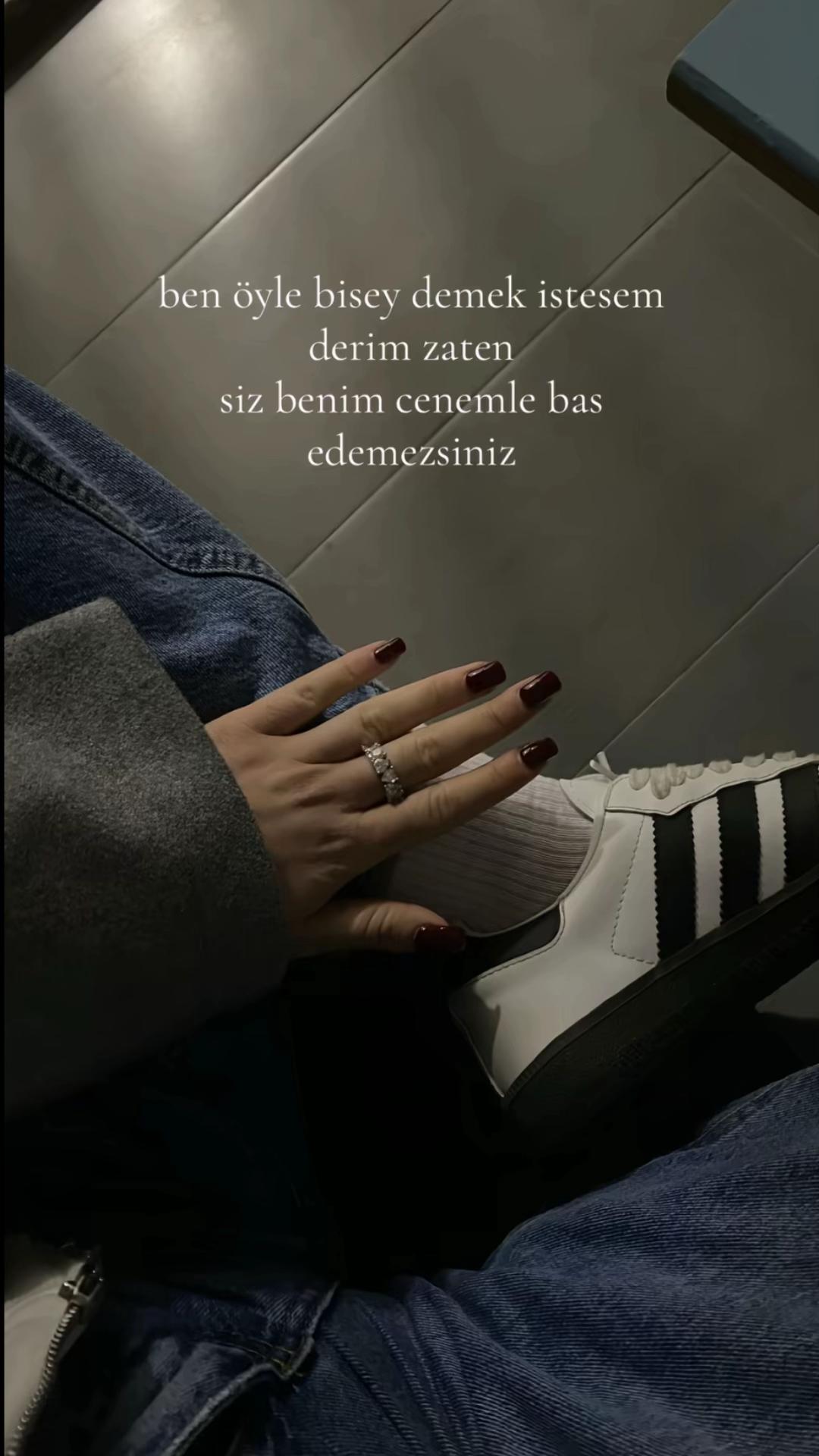 @BirCümleBirHis