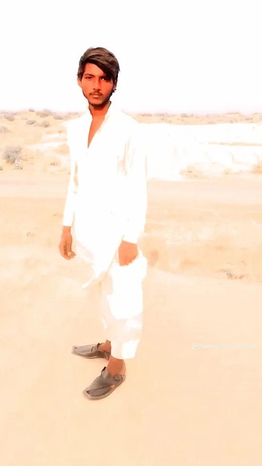 @تنویر احمد 381🤌❤️🩹🥀💔🍂🫵