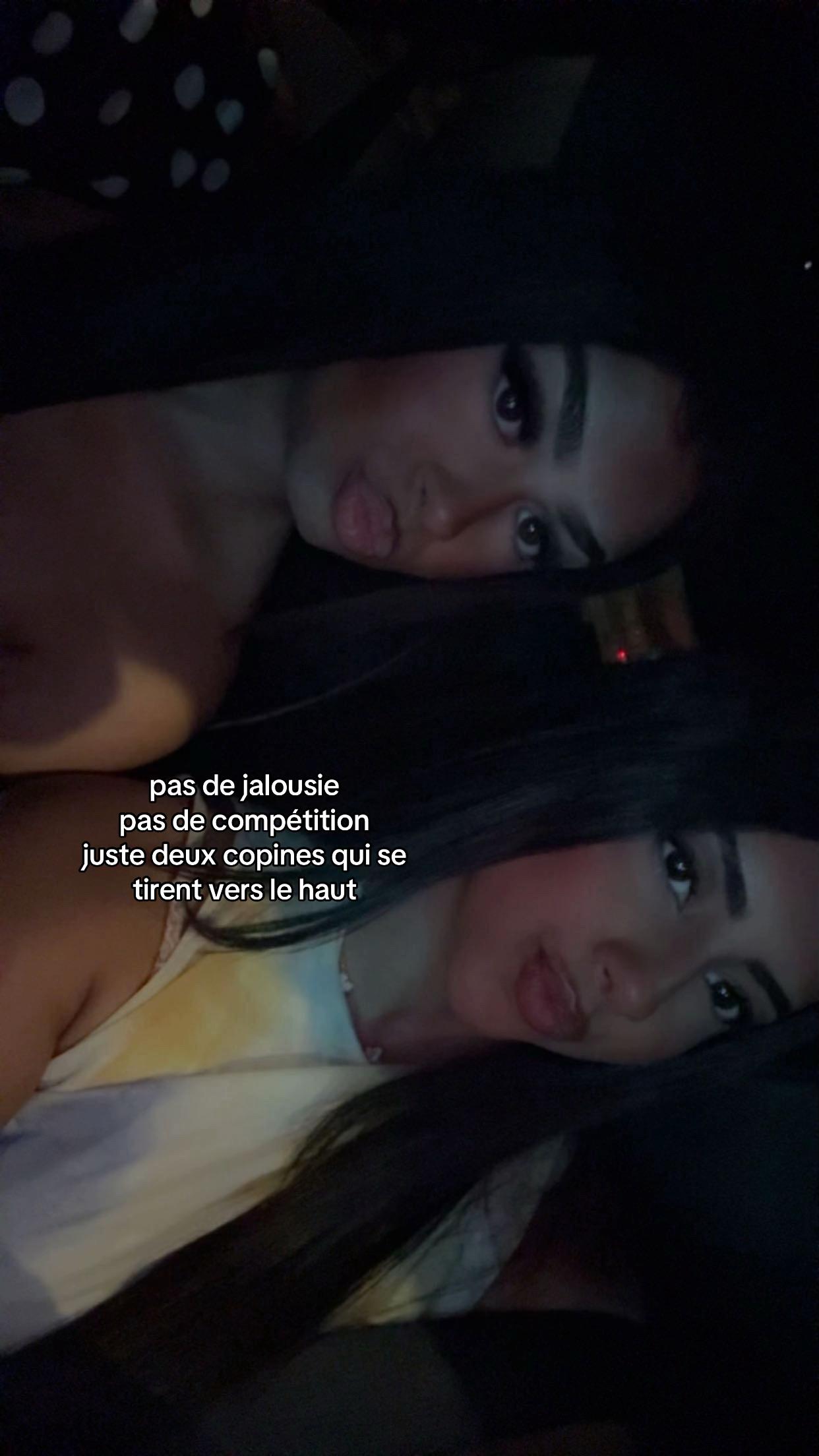 @Le C ᥫ᭡