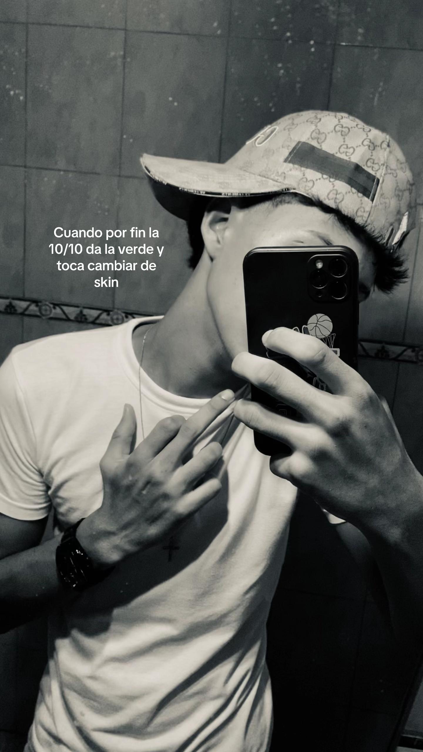@Romixx