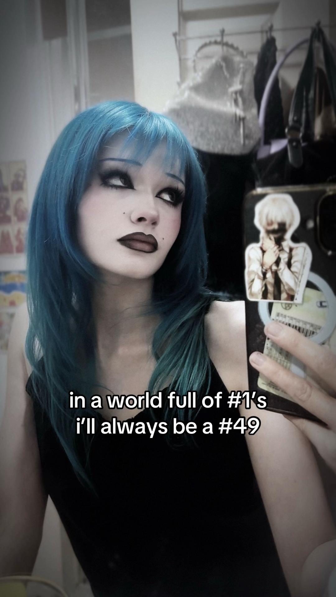 @girlwiththecoolbluehair