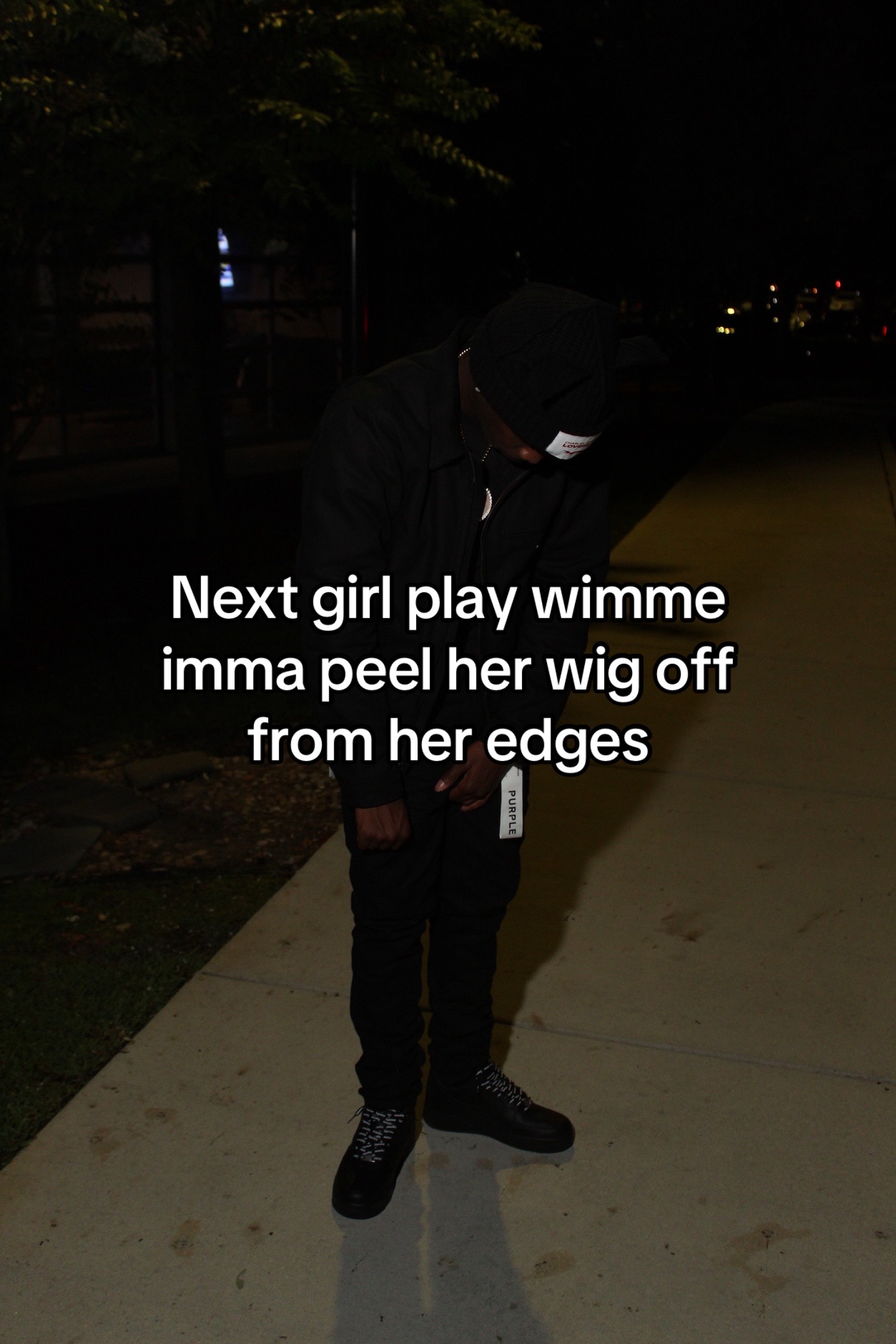 @J9
