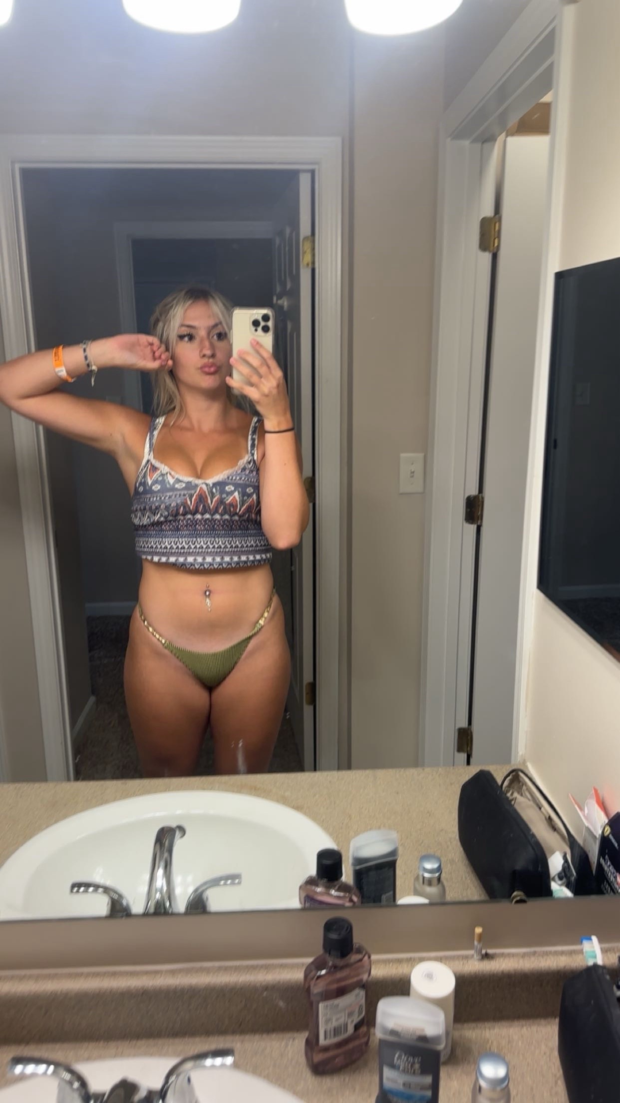 @meow