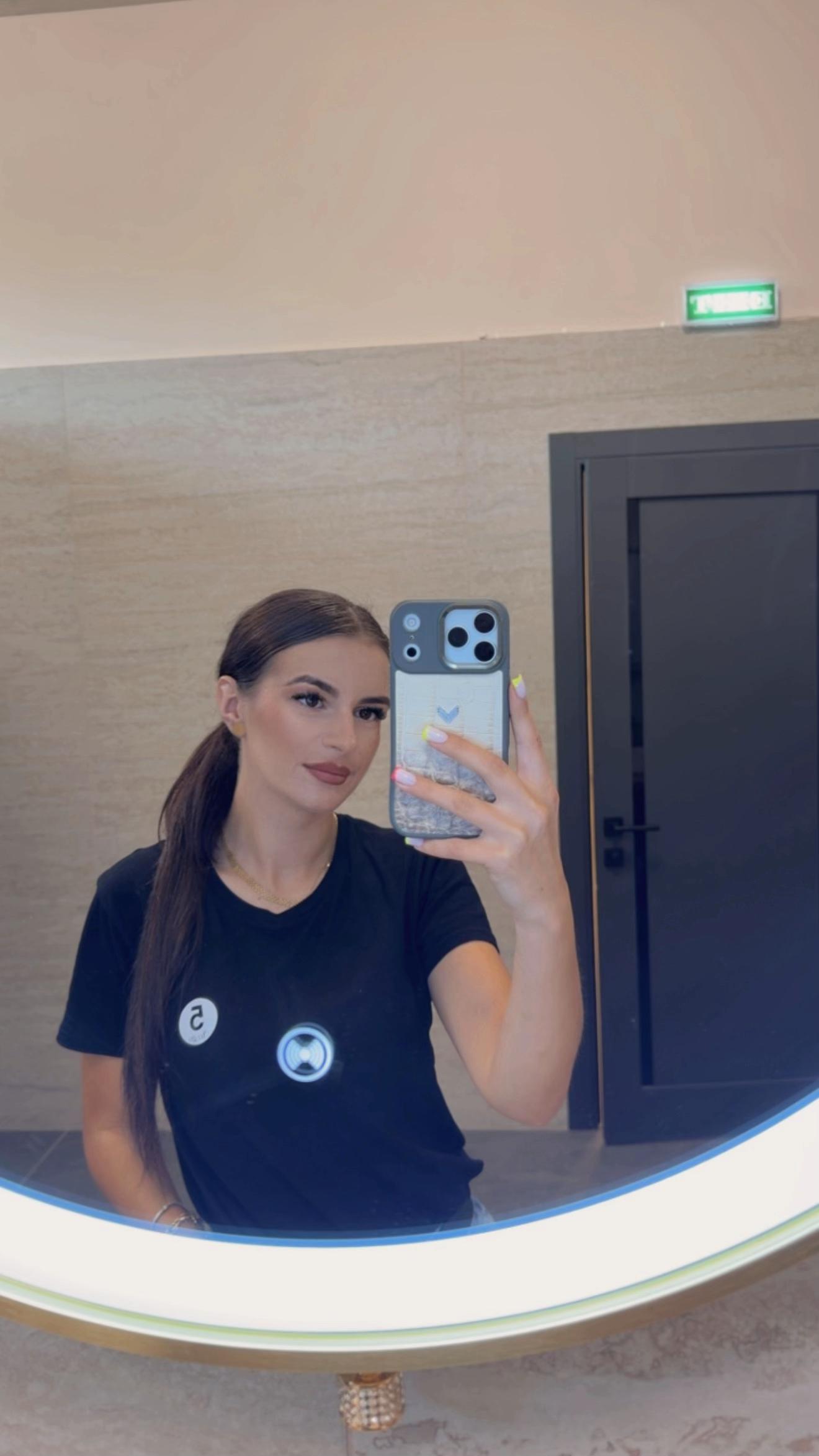 @R A L U C A ✨