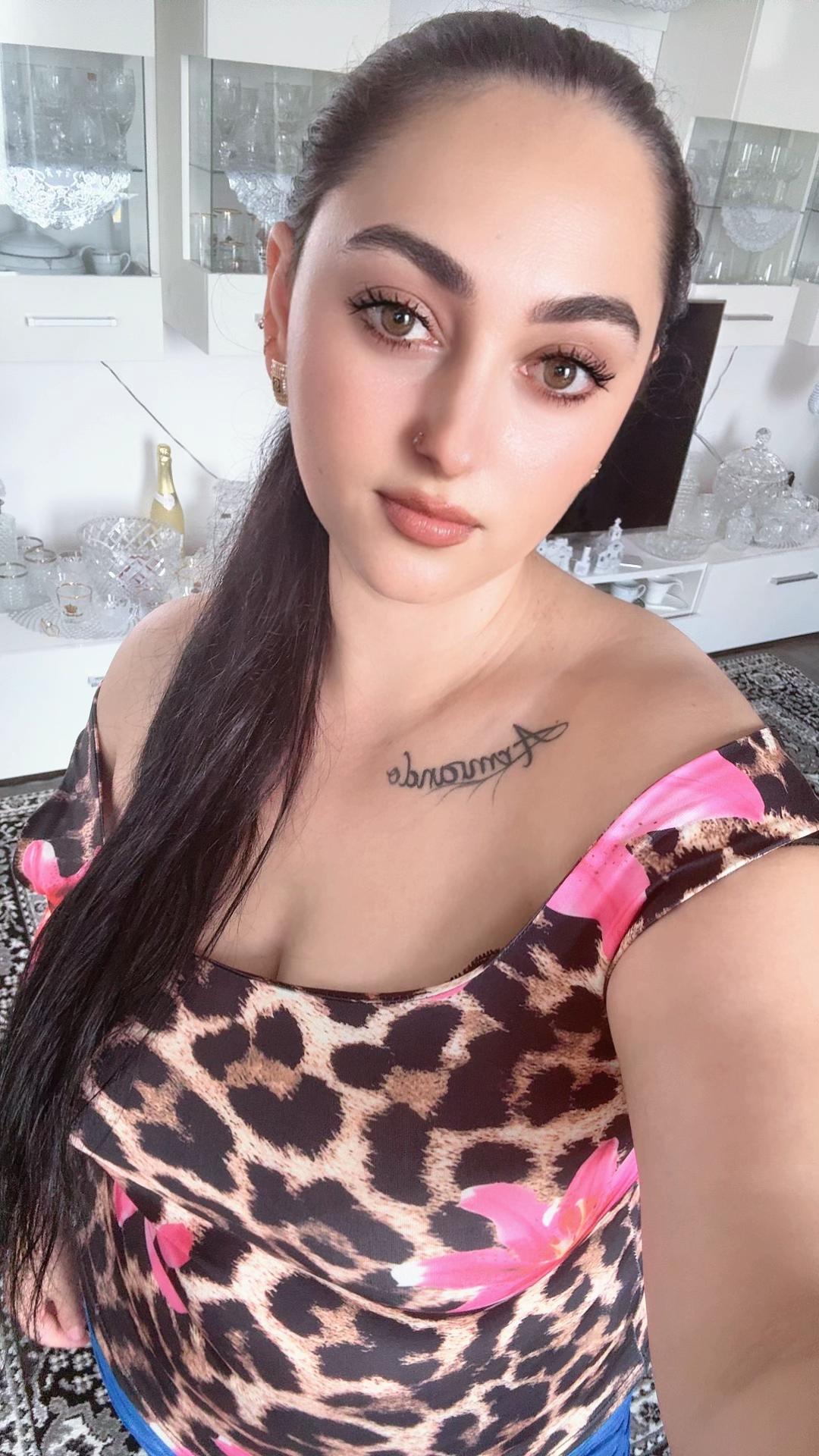 @Pamela brazila🇷🇴🇩🇪💃🏻❤️