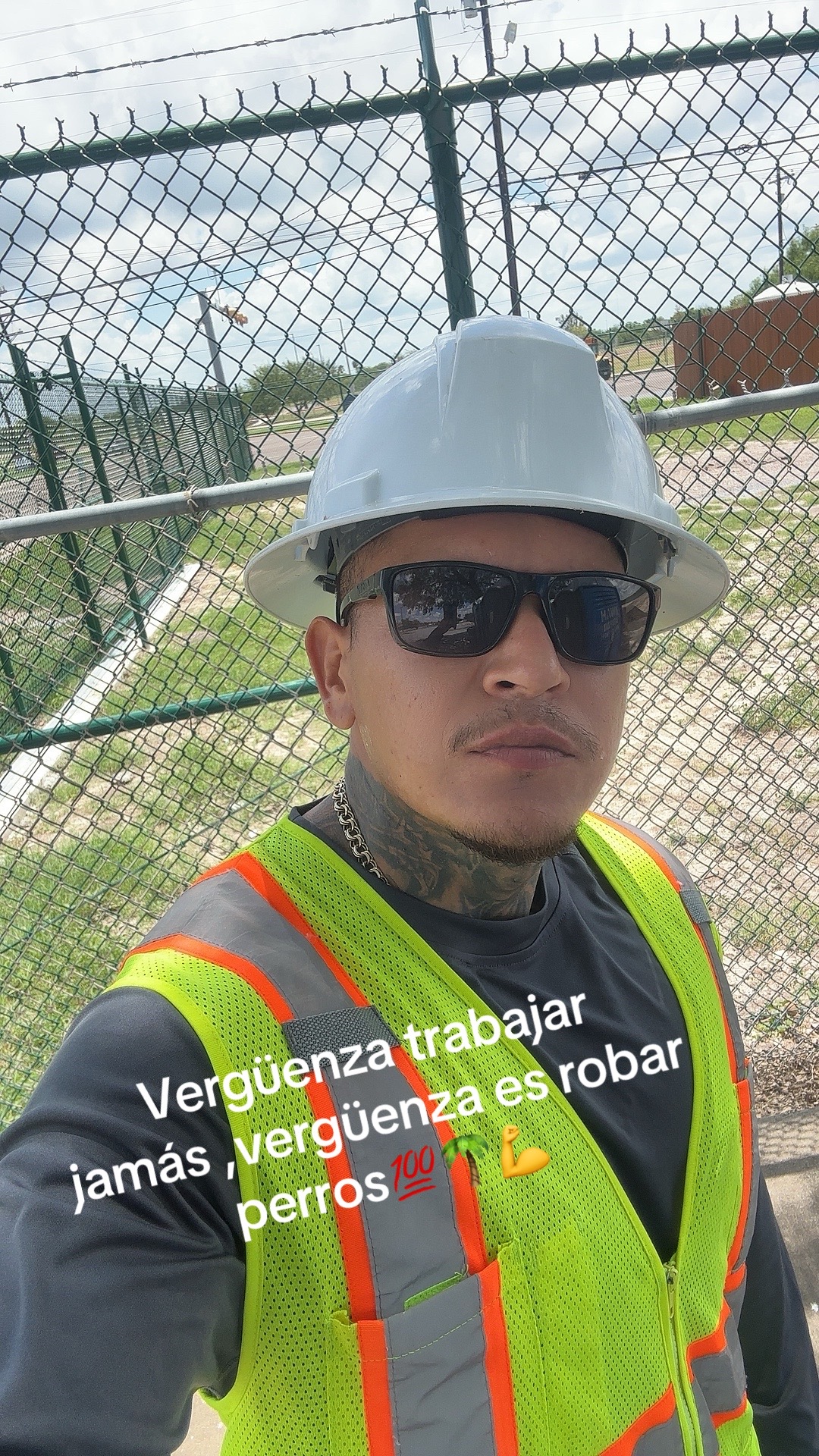 @Wicho7