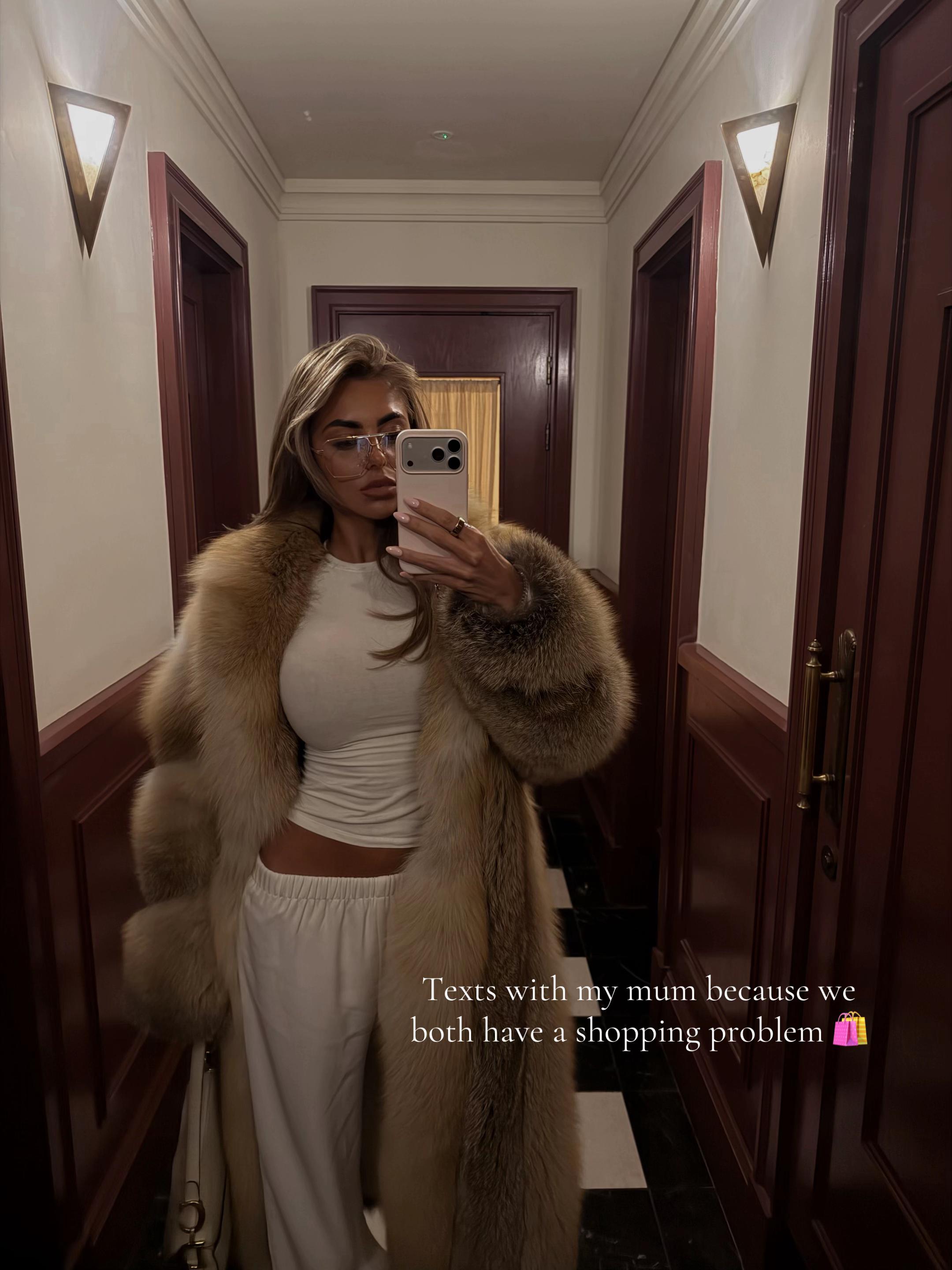 @isabellaellislawson