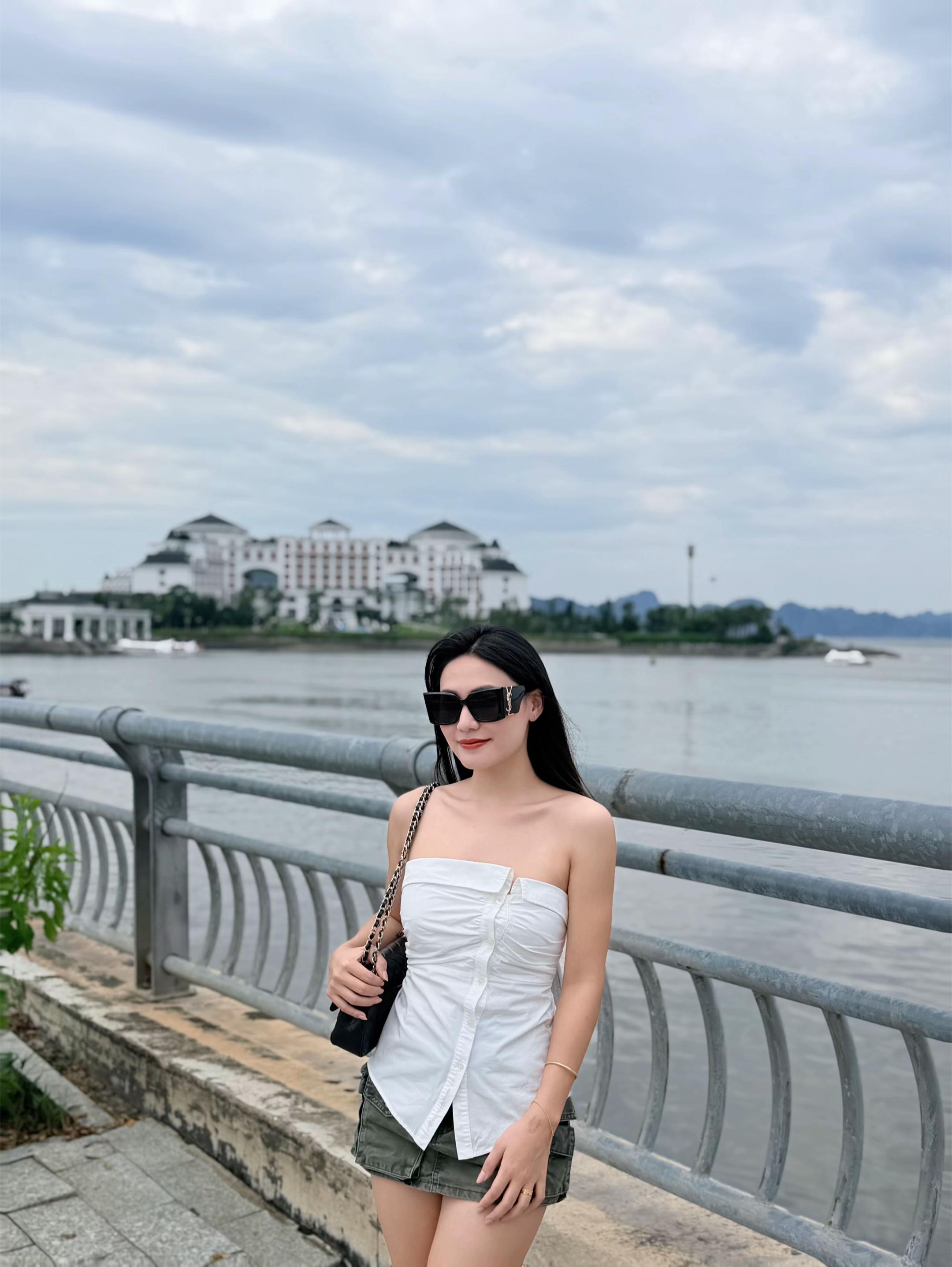 @Nguyễn Tuyết Ngân