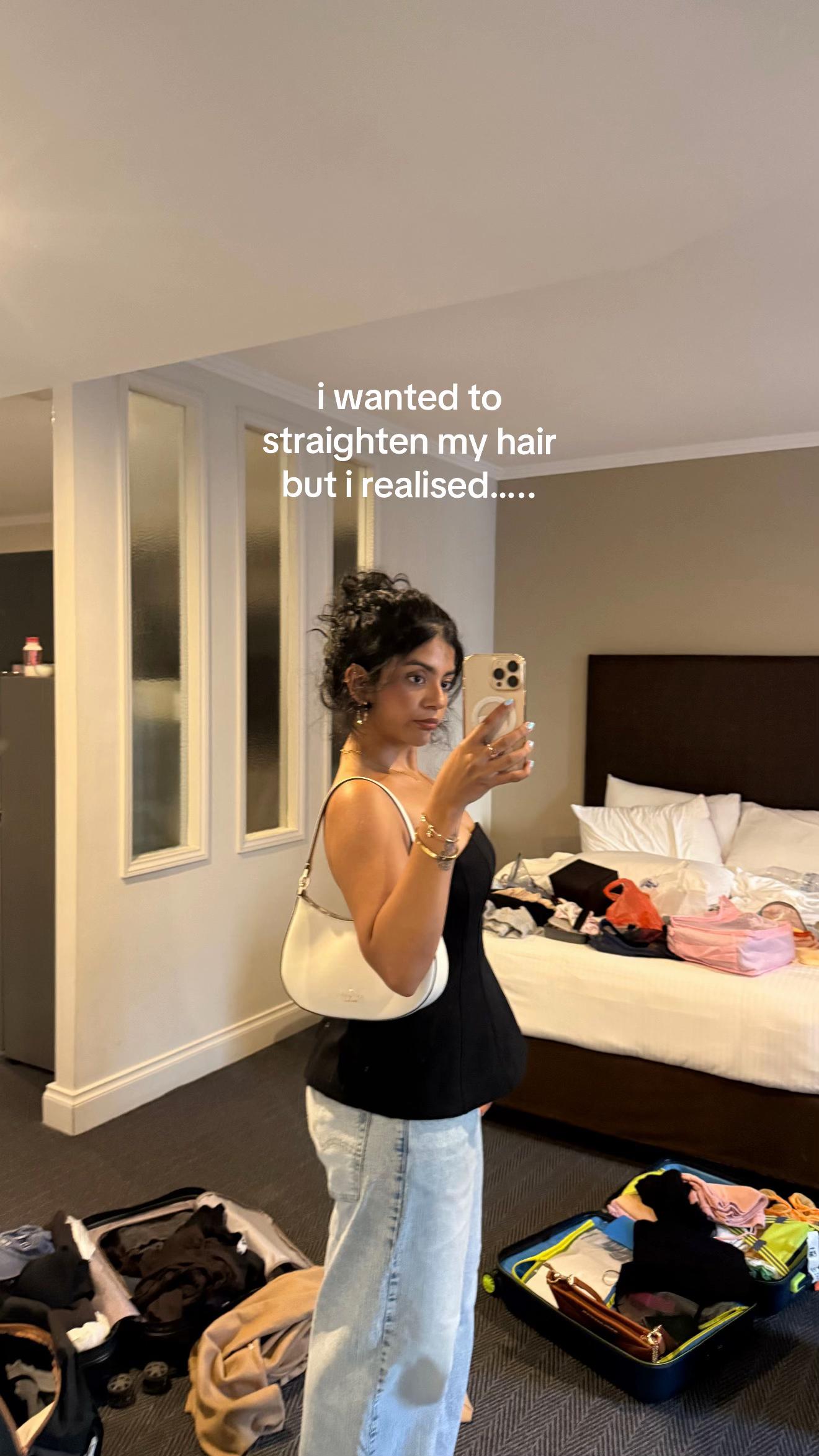 @anazz