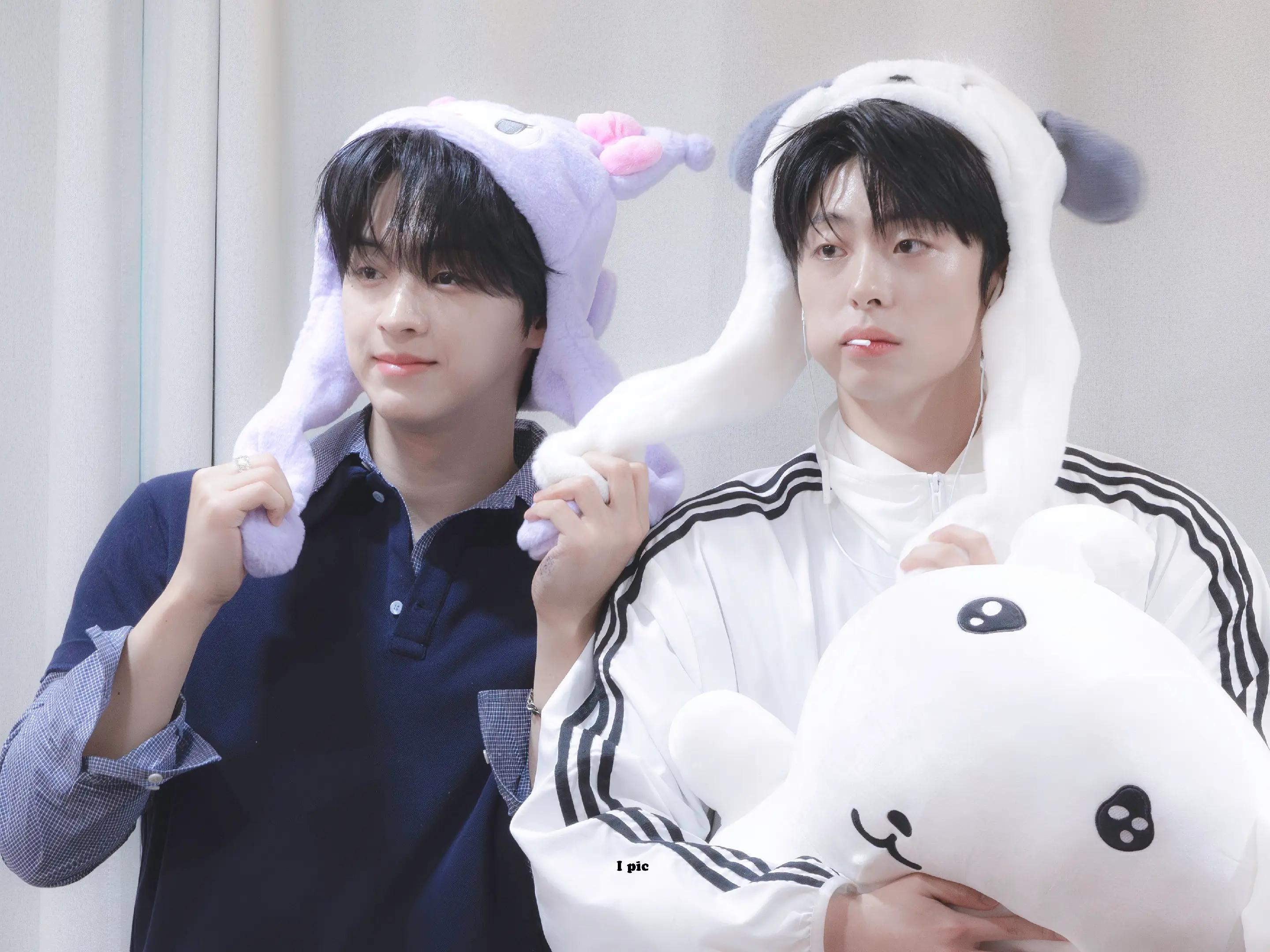 @roro🦇