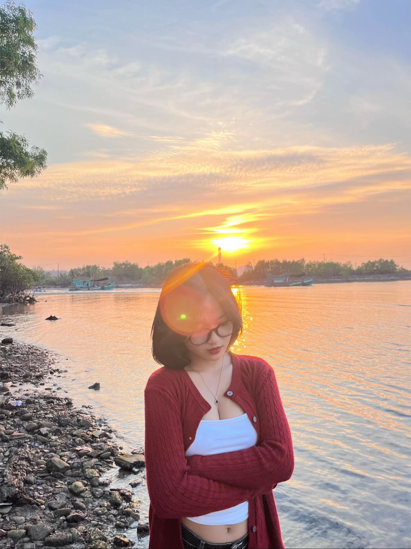 @R.N