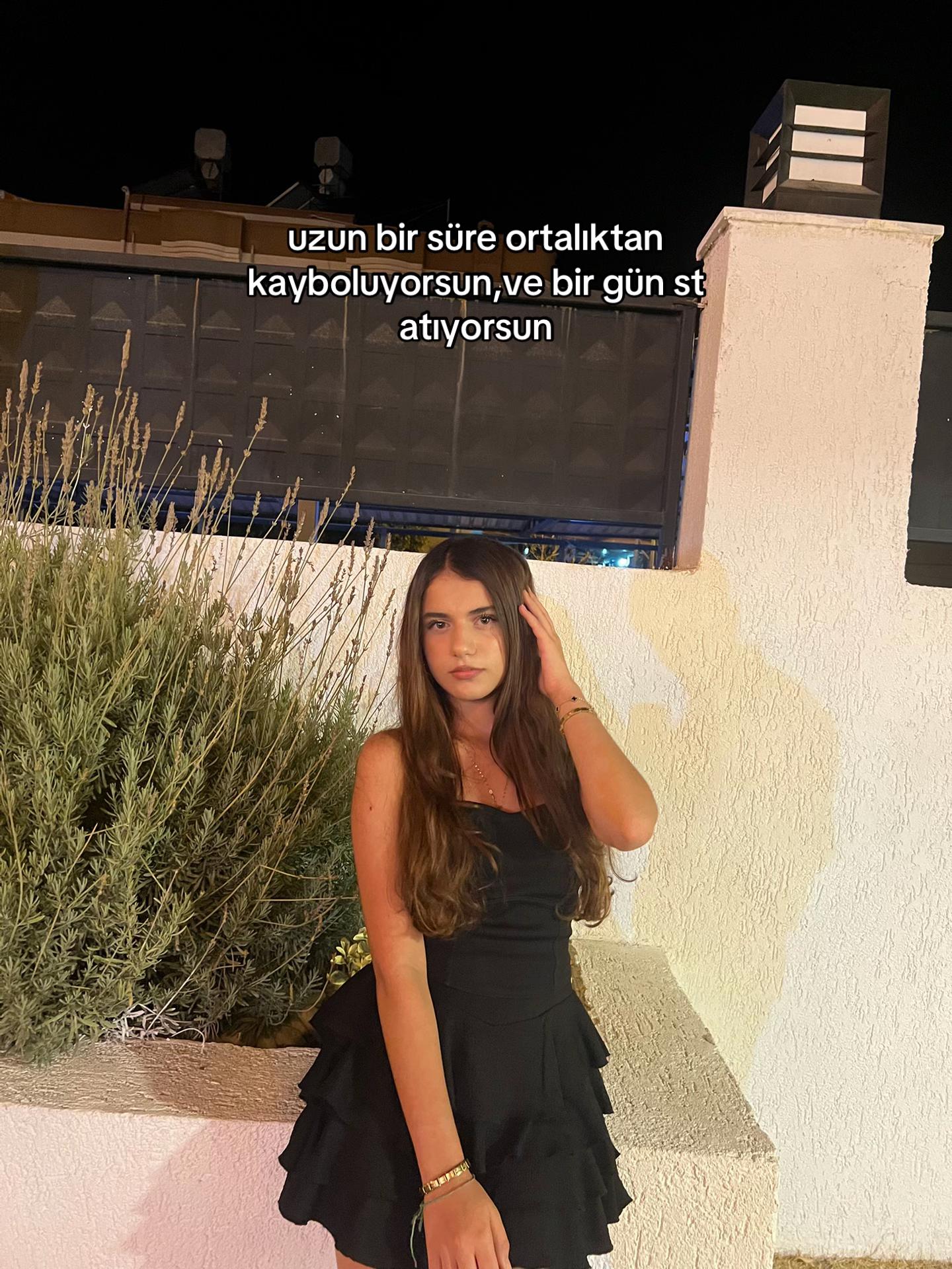 @zeynepp