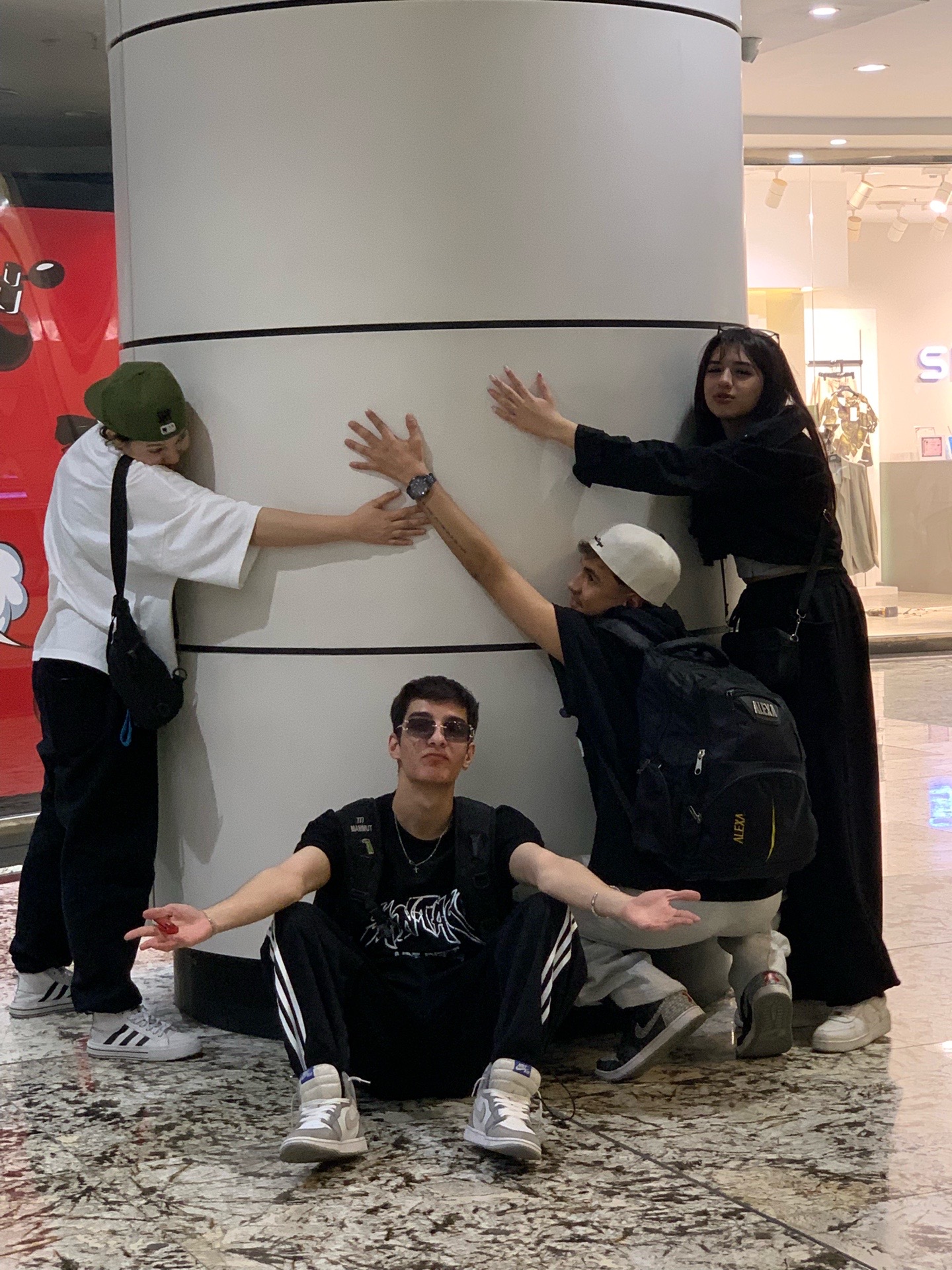 @𝐓𝐞𝐞𝐝𝐲🥢