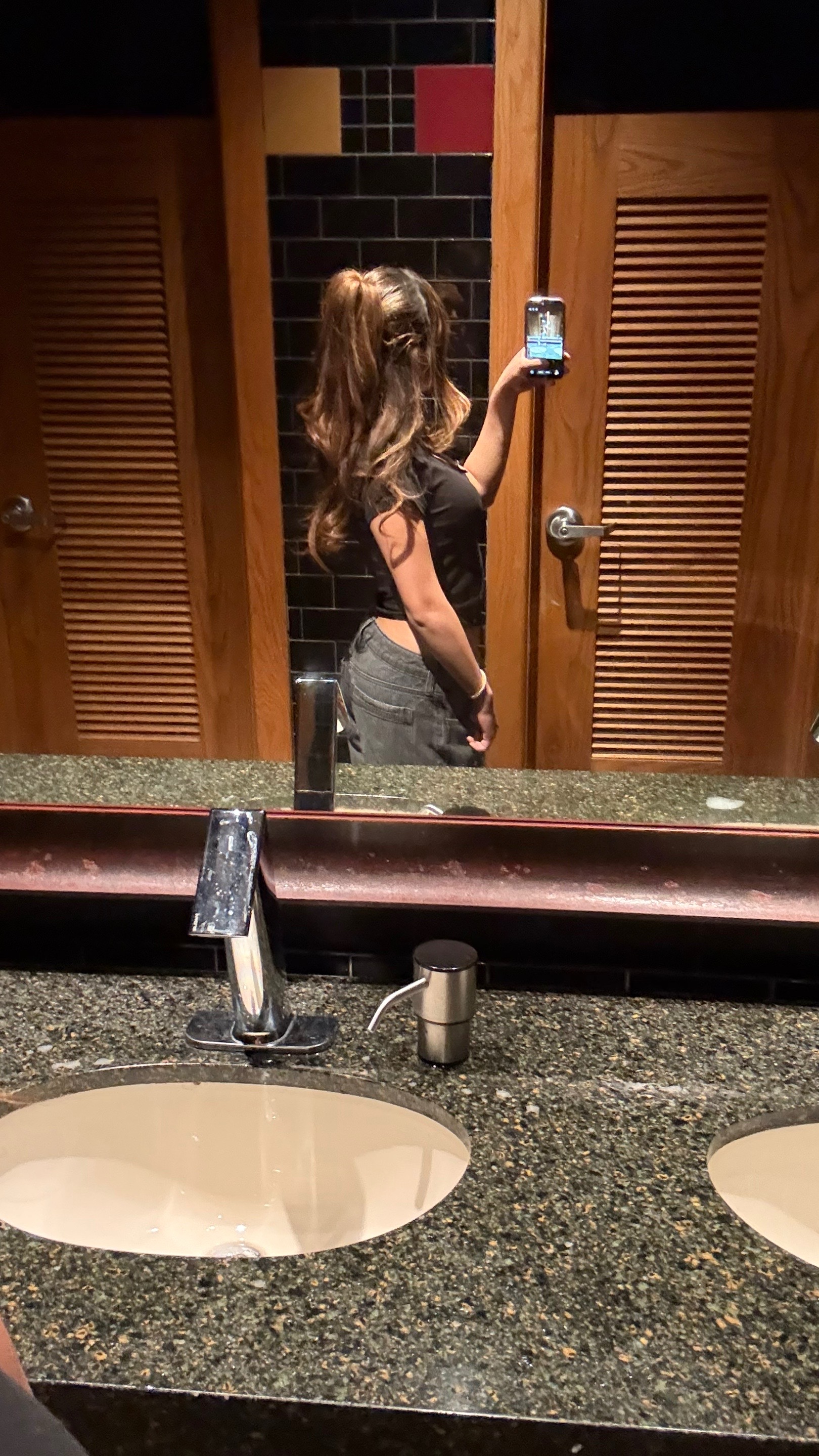 @Theyluvgabba