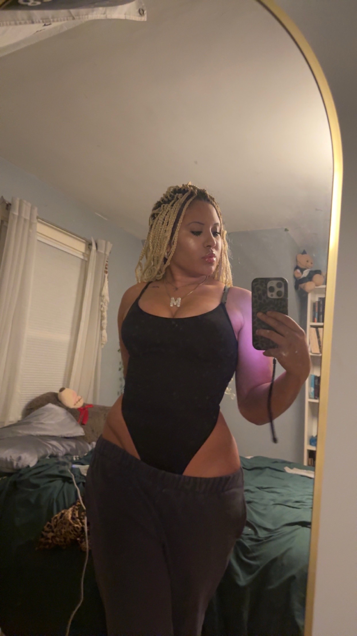 @maya🐆🍒