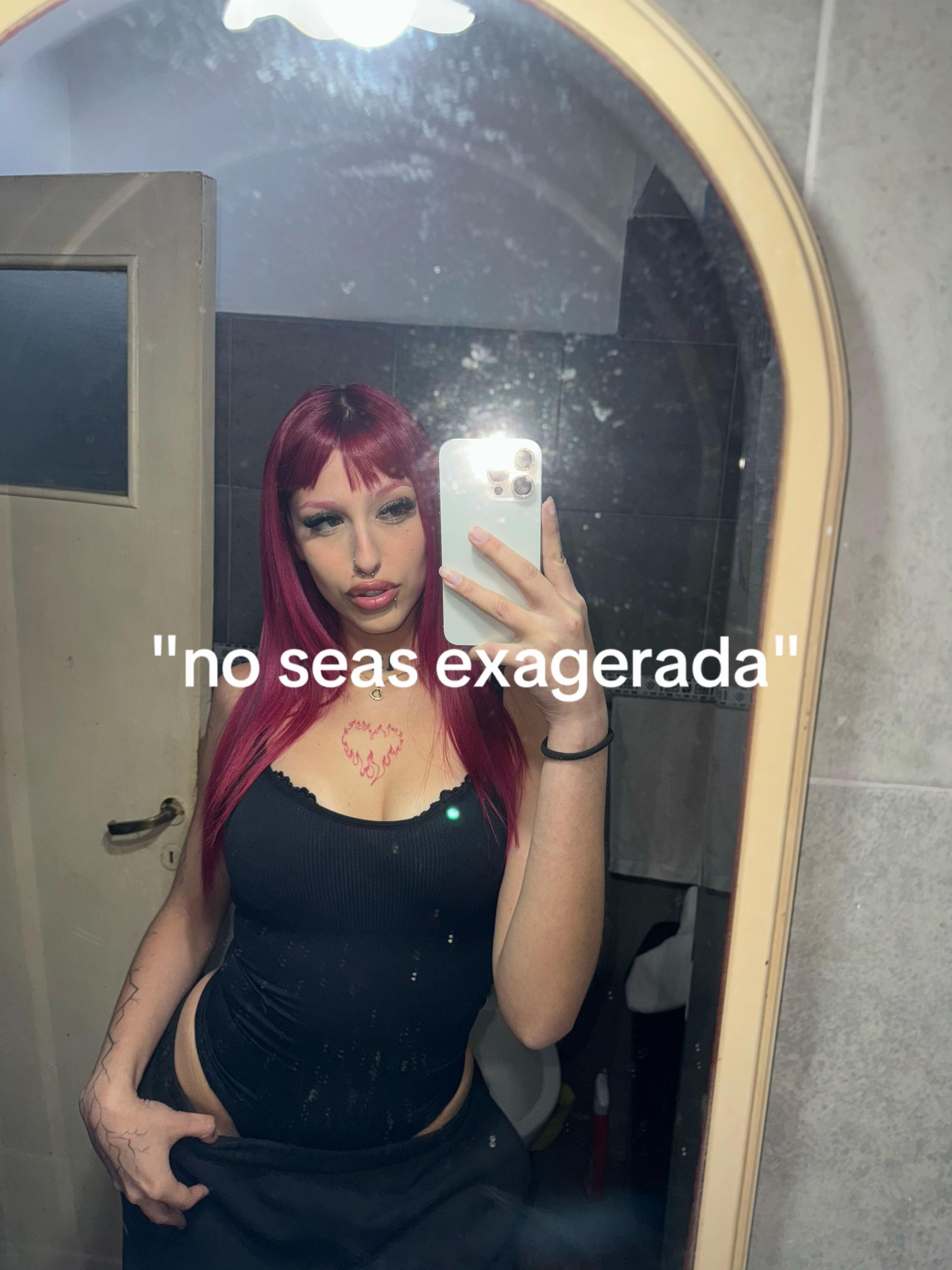 @Mika Rios🍬
