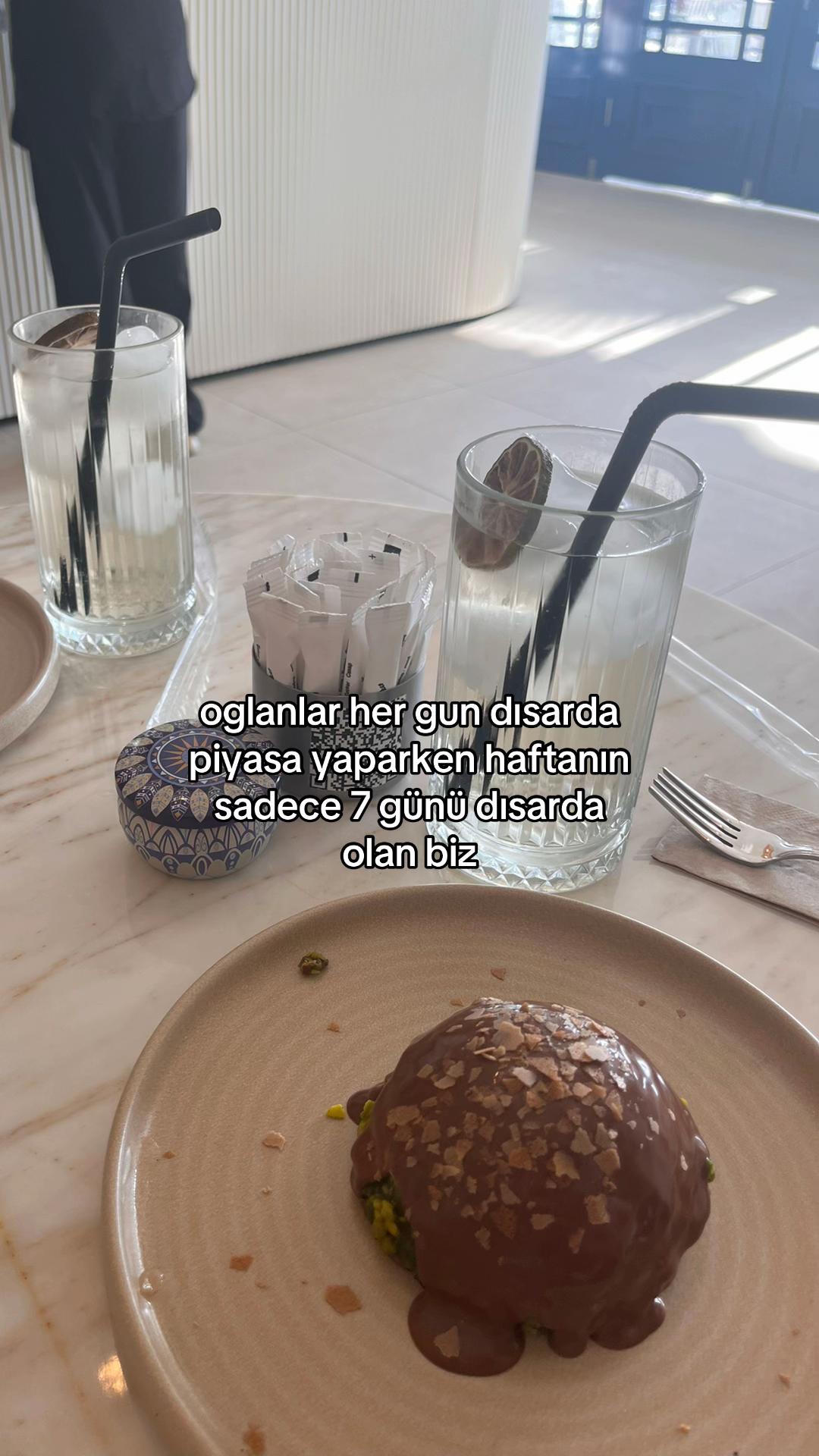 @𝐂.𝐆