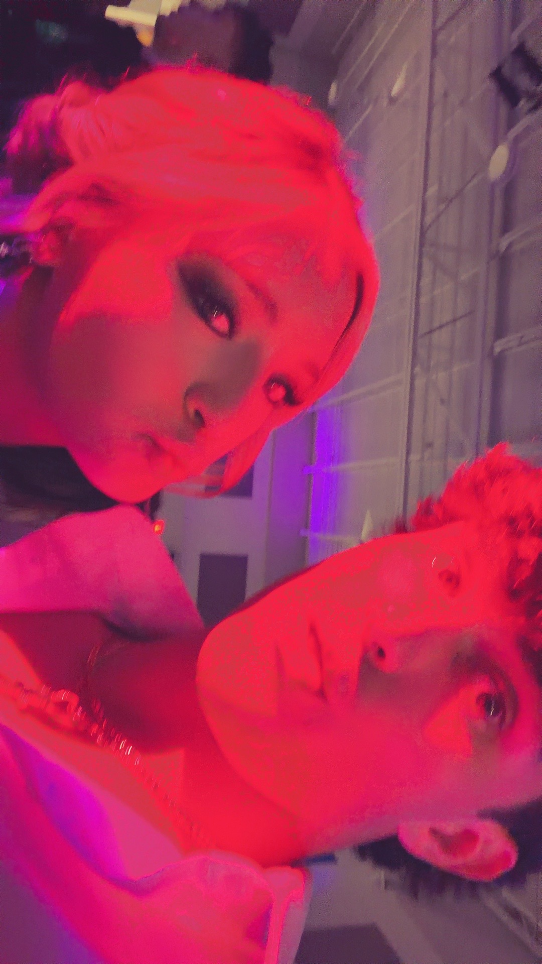 @NICOLE 💖😇🧁🪩