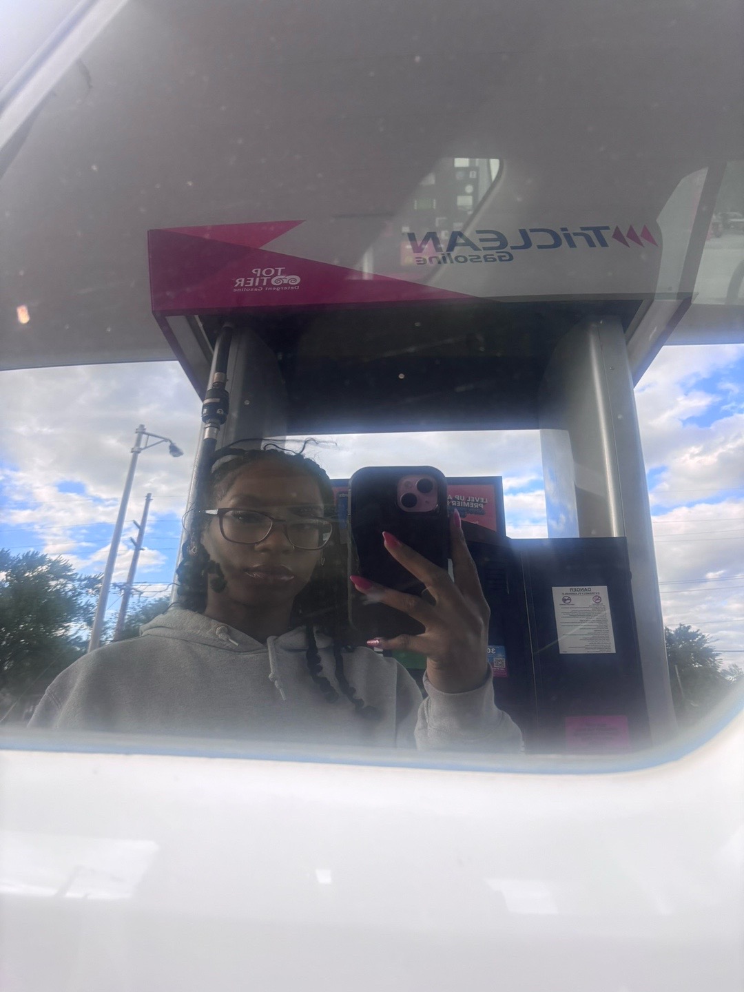 @🤓