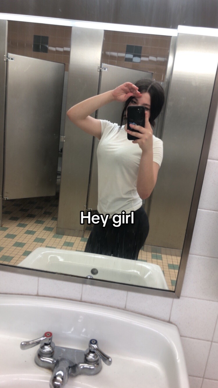 @.🤍