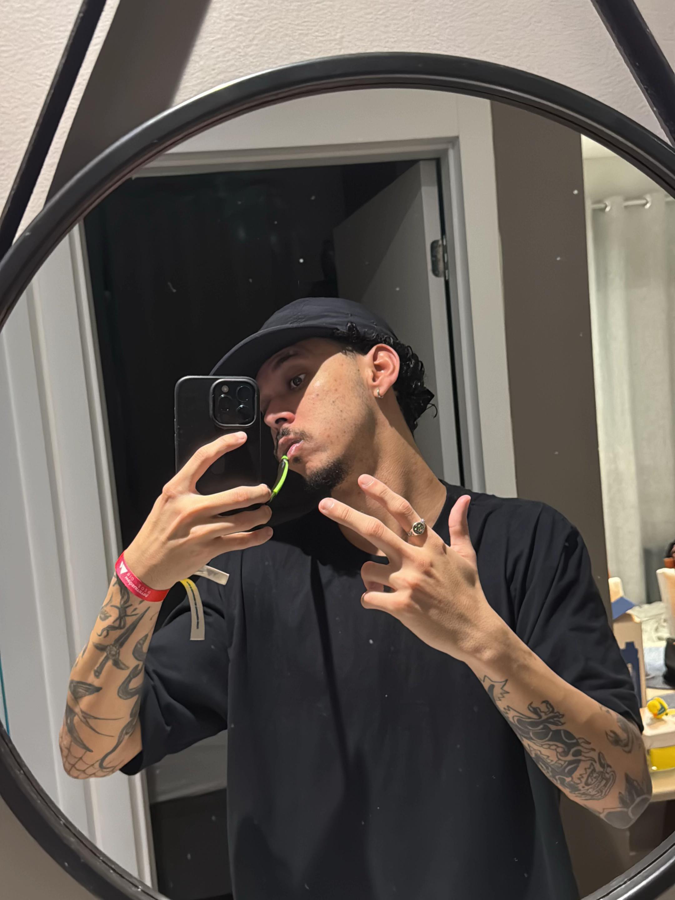 @souzinhadevzinho