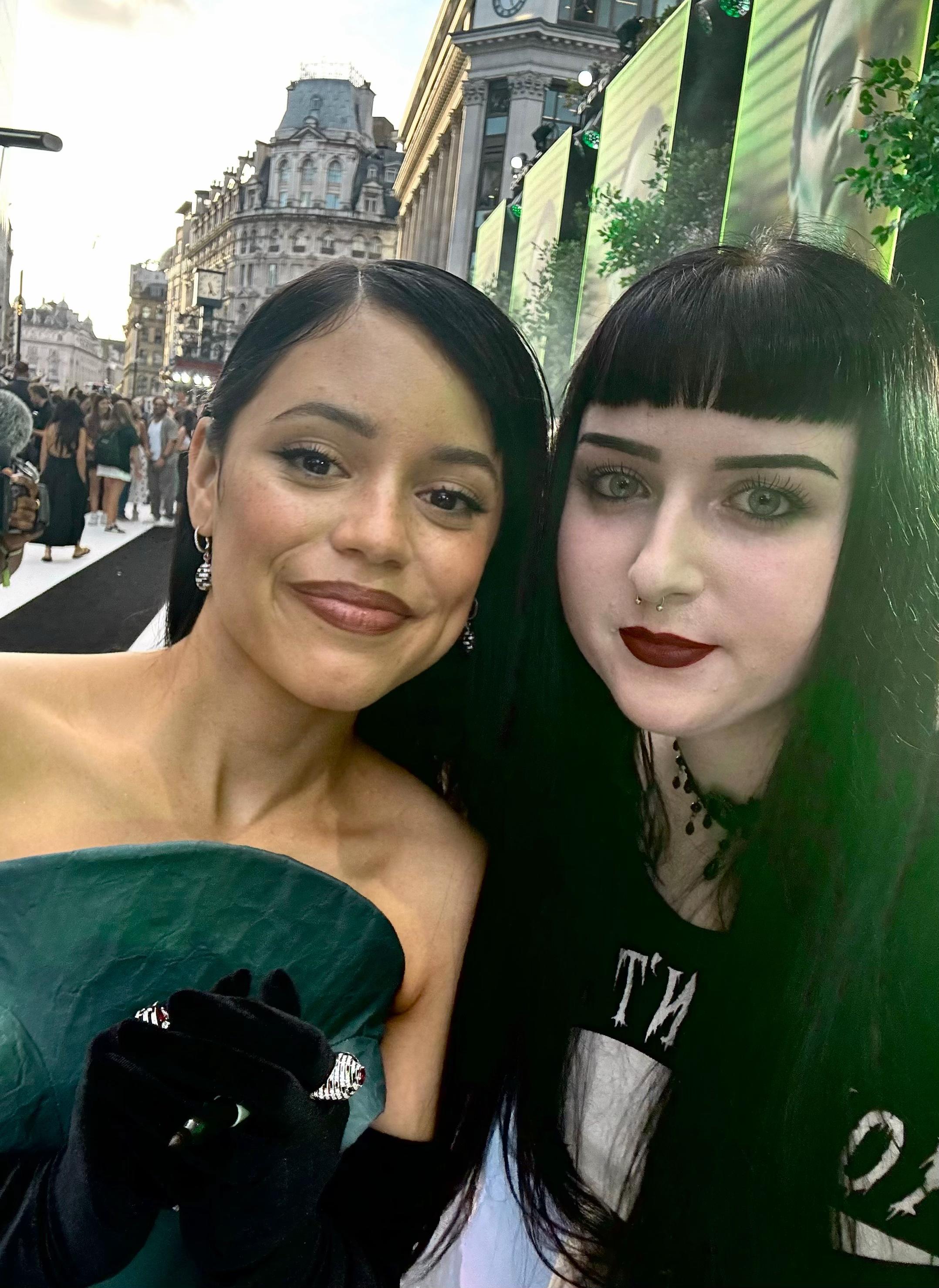 @lily🧛🏻♀️