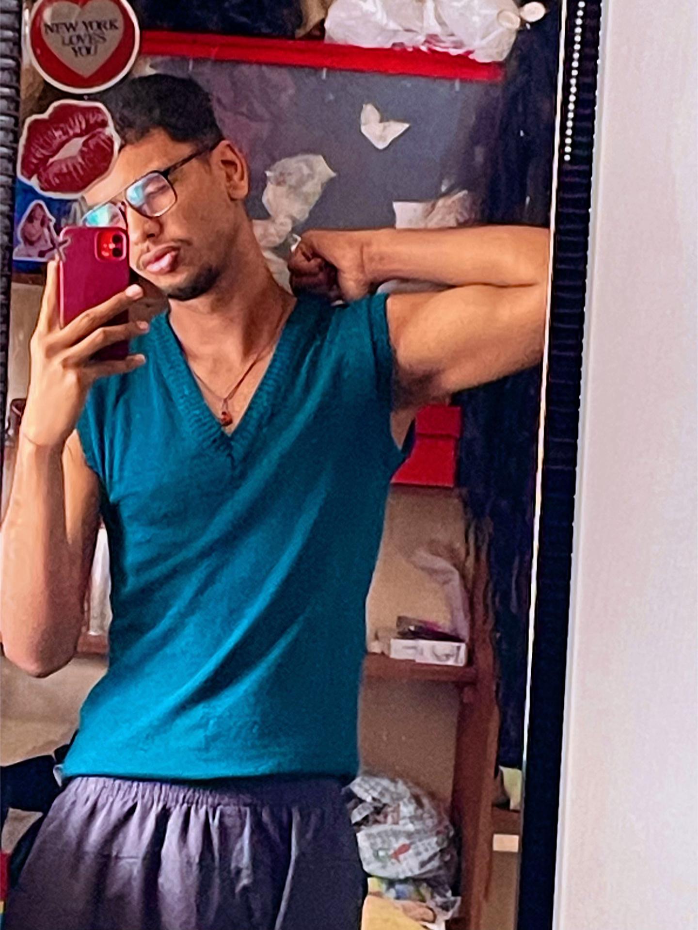 @Alejito