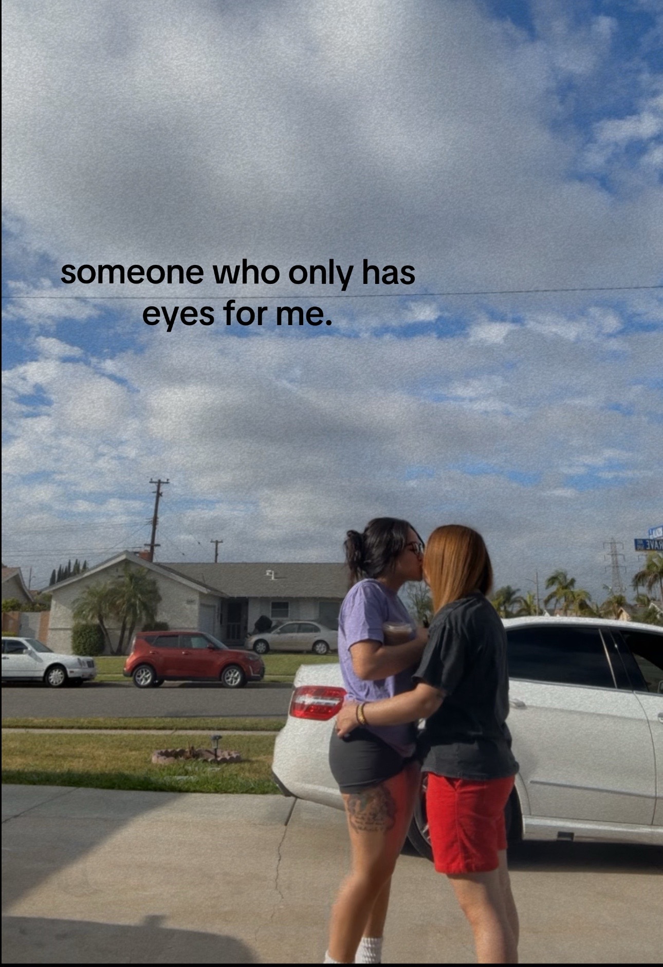 @Destany Ivy 🏳️&zwj;🌈