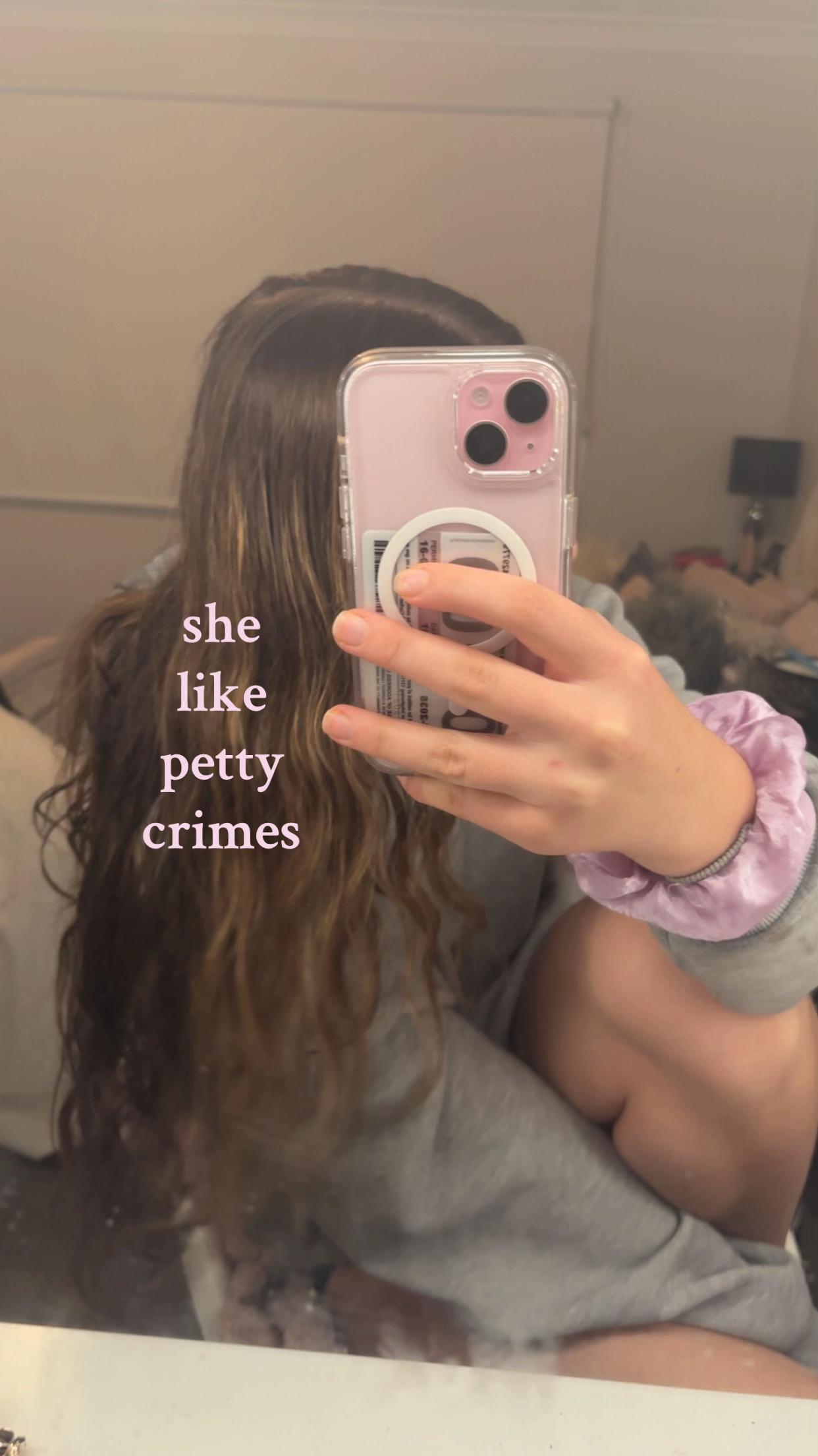 @𝑒𝓂𝒶𝓃𝓊𝑒𝓁𝒶 ✞