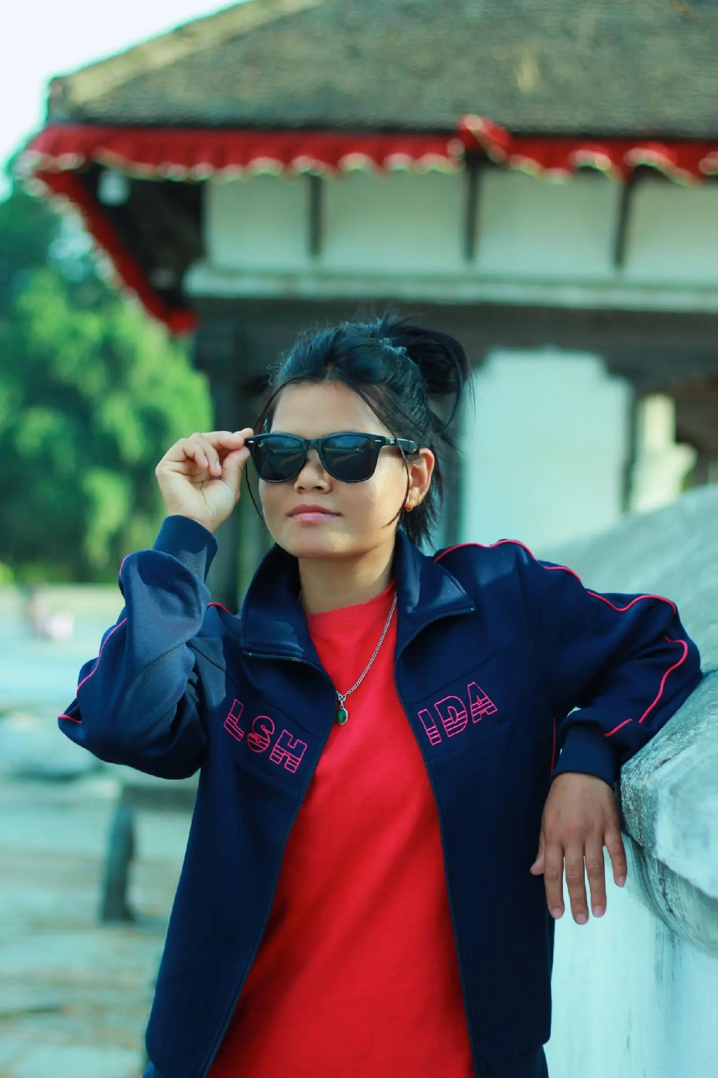 @mohan tamang100