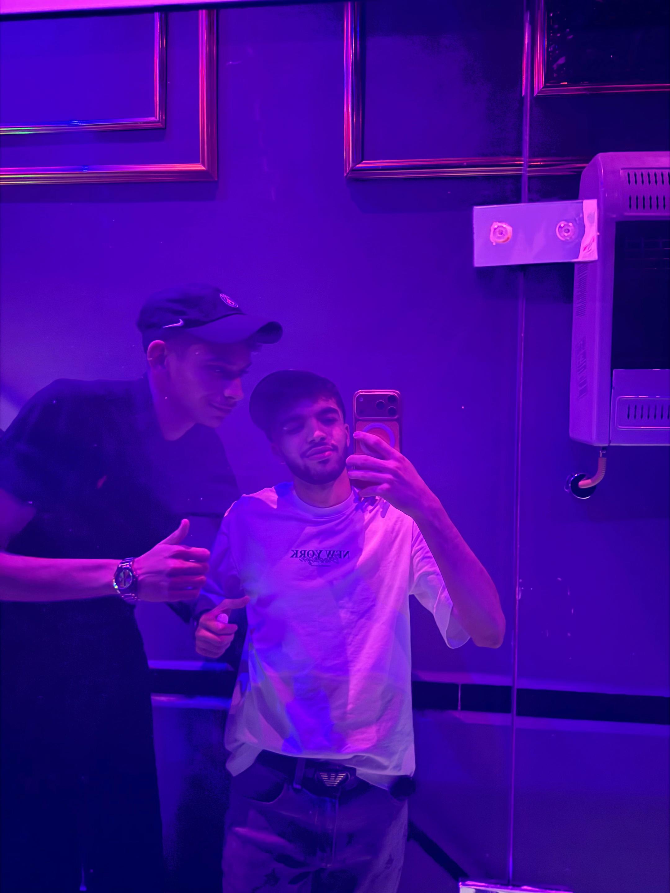 @YOUNES🫧🩵