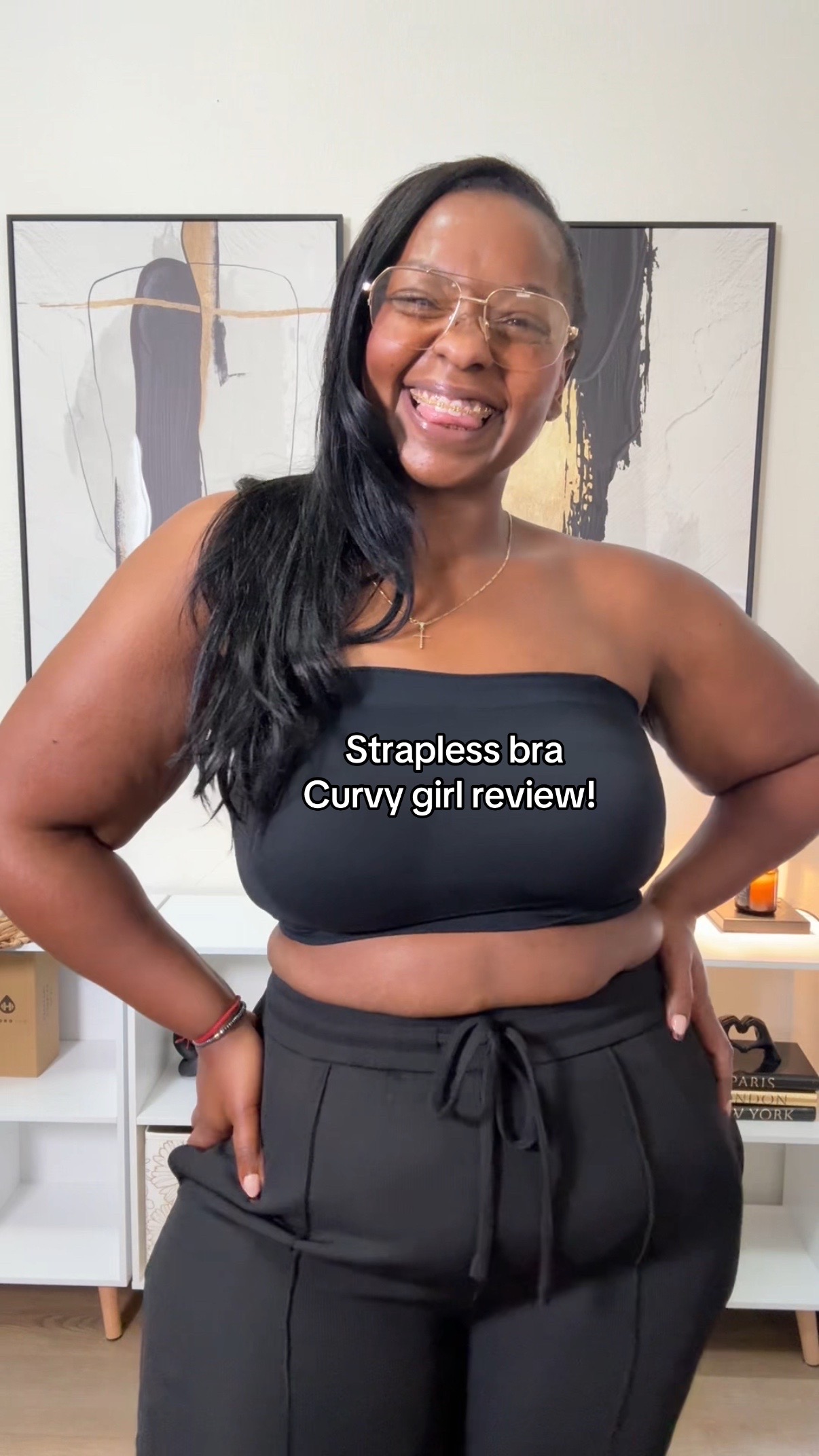 @Ashlei | Curvy Fashion Mama