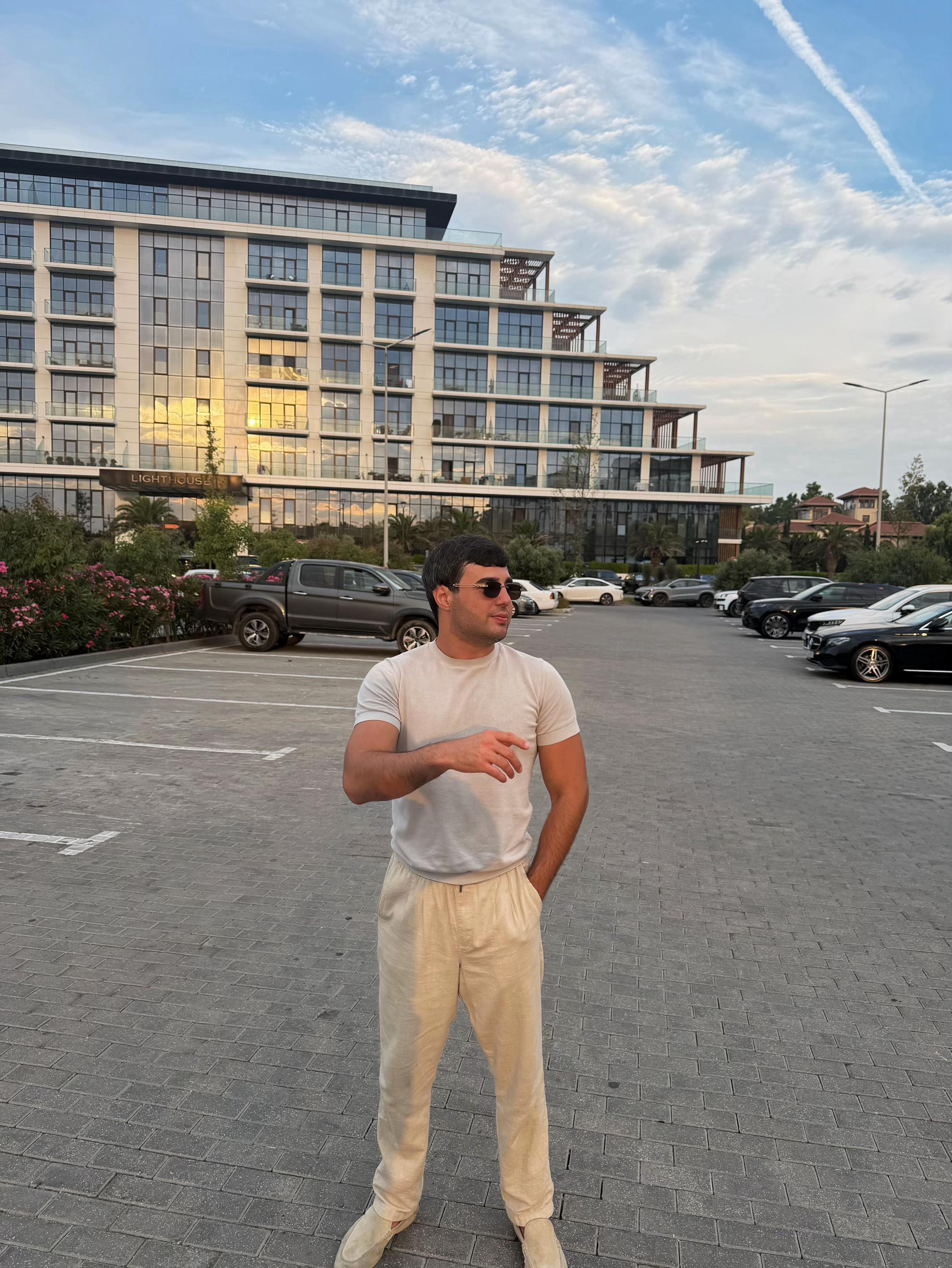 @gogi askerov