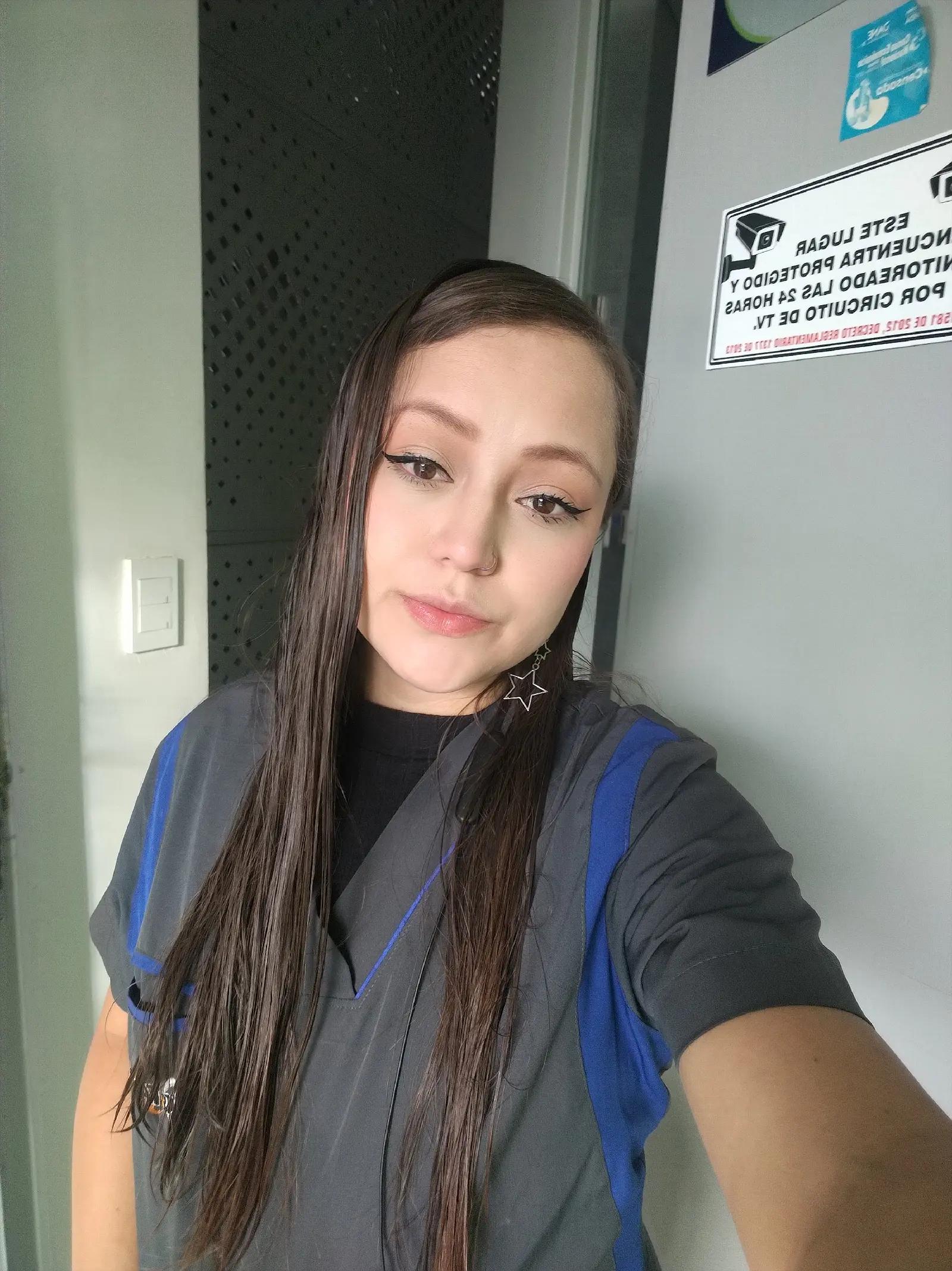 @Laura Valentina Vale