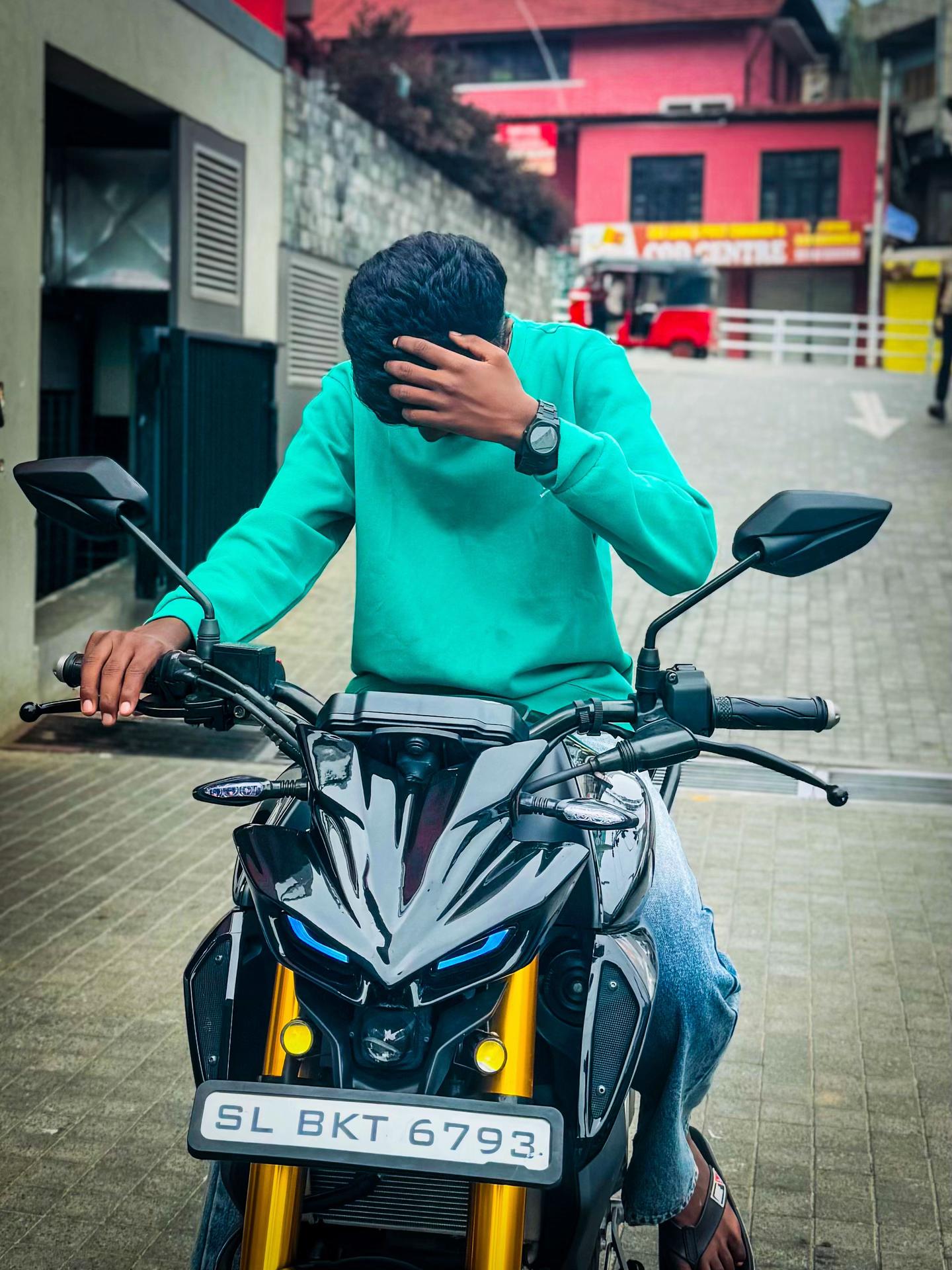 @ || HIMAN🕊️🤍