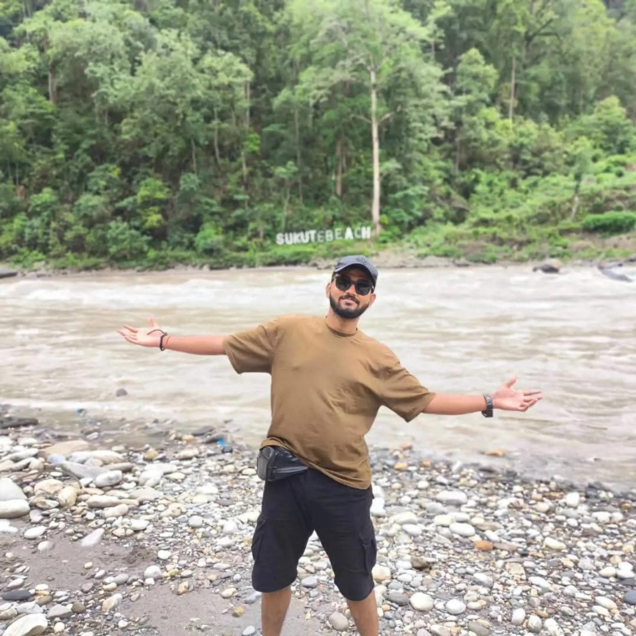 @Ganesh🇳🇵❤️